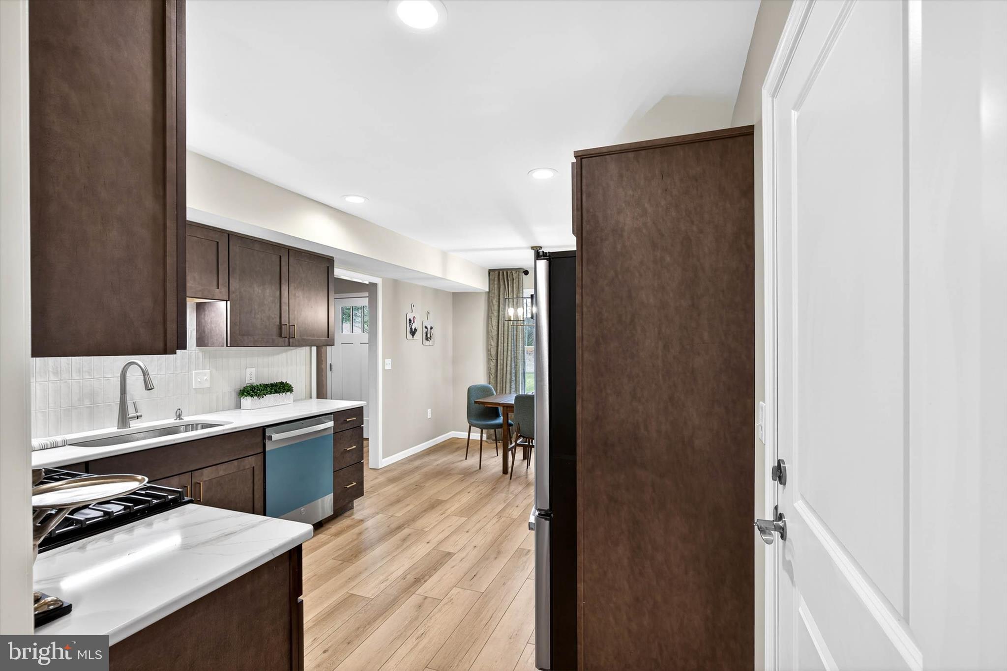 SOUTHERN VILLAGE - Residential