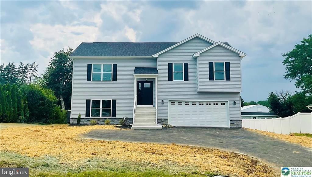 Photo of 2827 Willow Street, COPLAY, PA 18037 (MLS # PALH2013404)