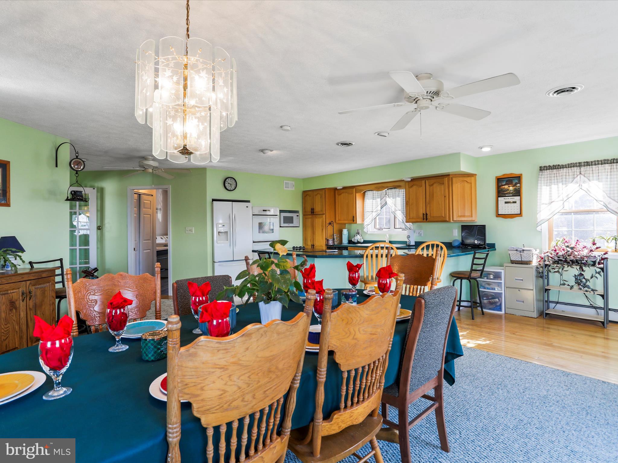 THE PINNACLE - Residential