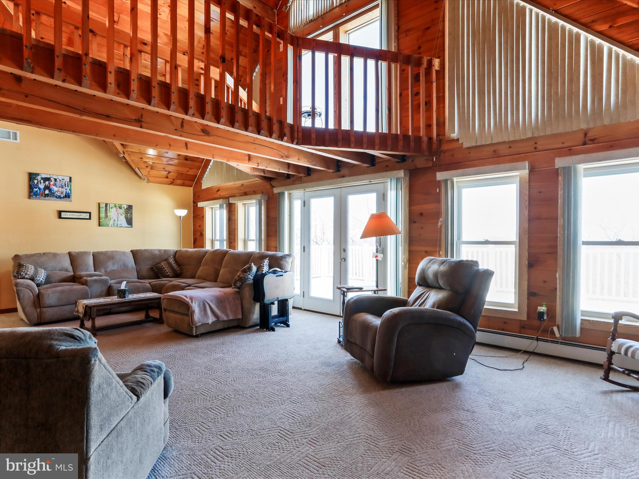 THE PINNACLE - Residential