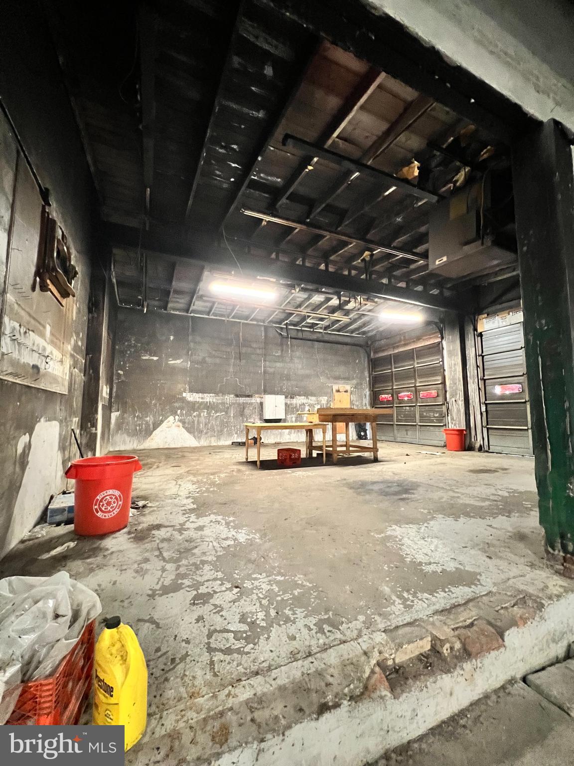 416 W BROAD STREET