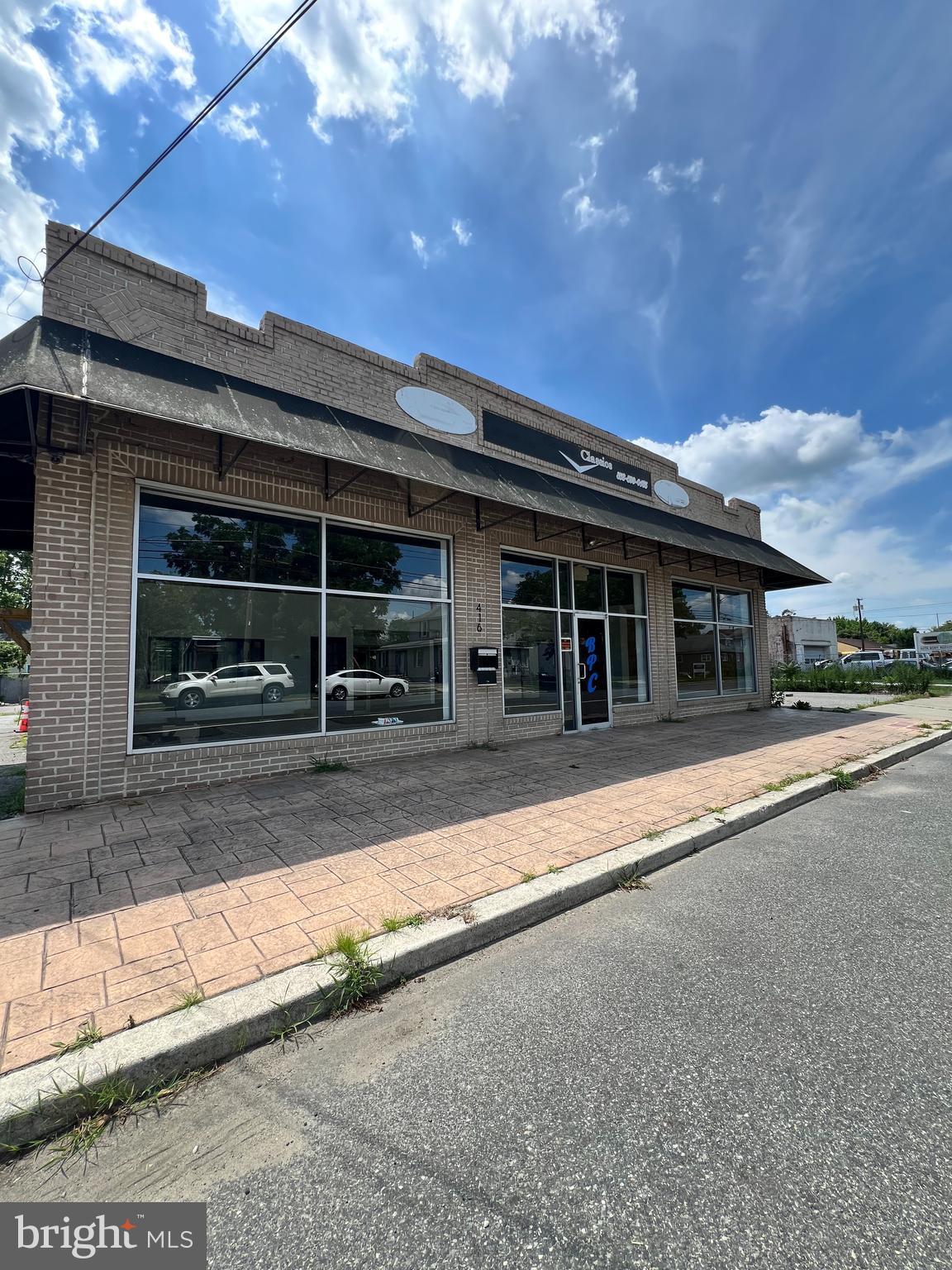 416 W BROAD STREET