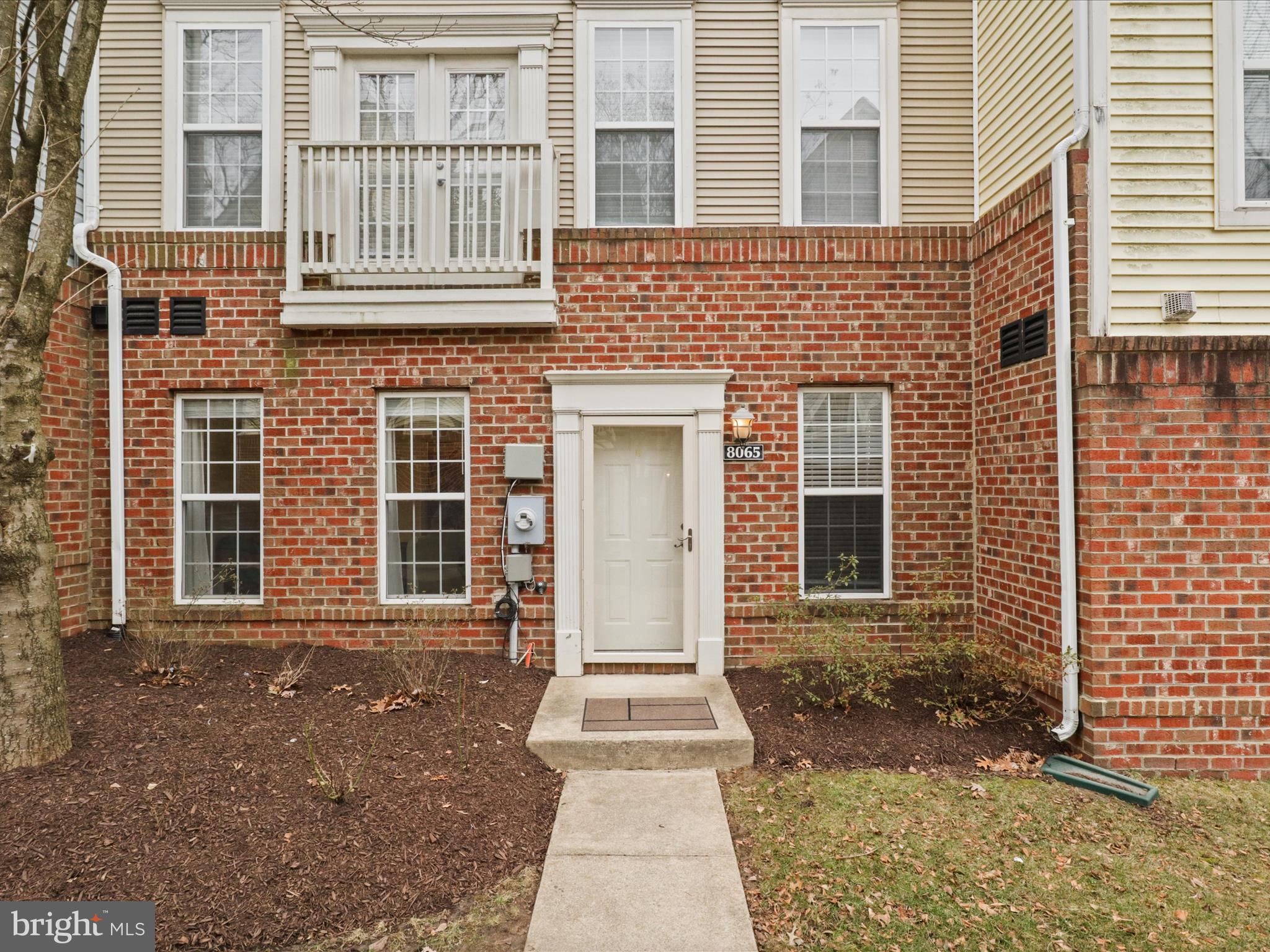8065 NICOSH CIRCLE LANE 55