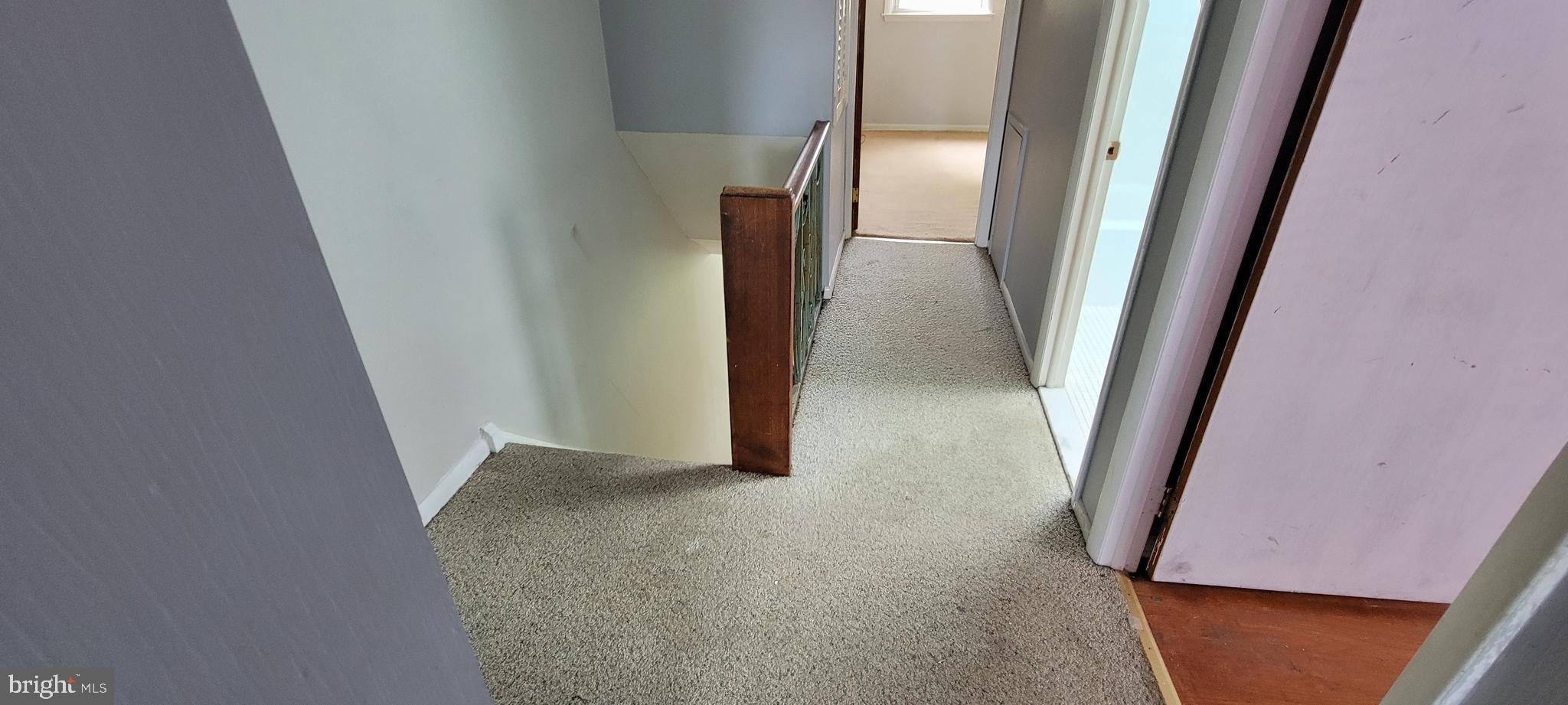 ROXBOROUGH - Residential