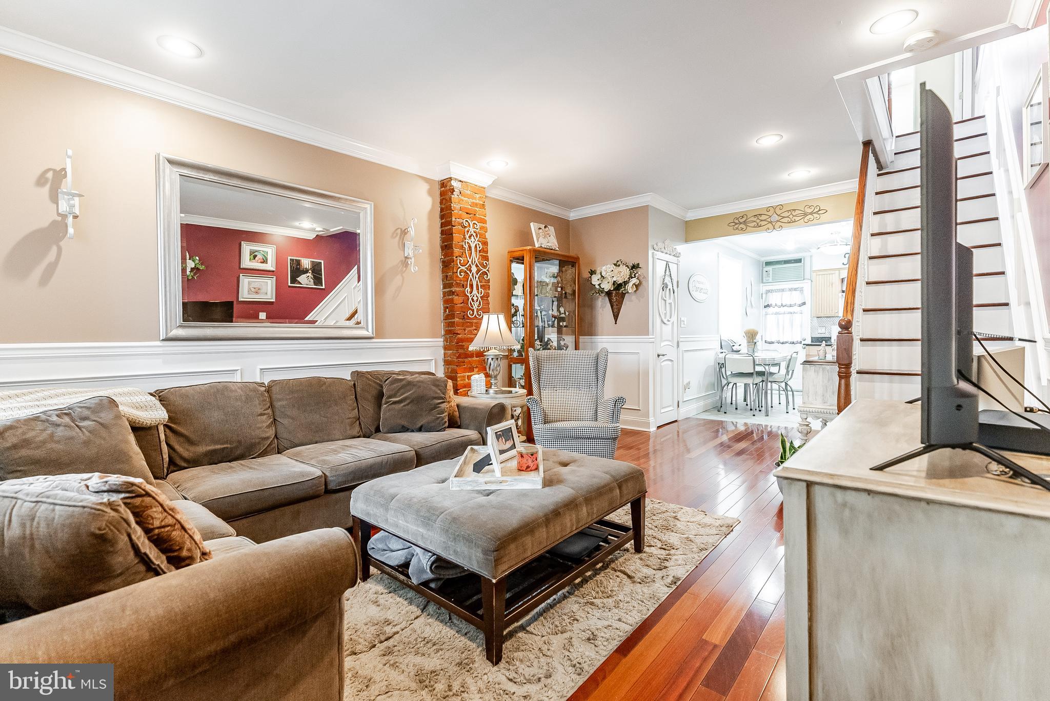 WHITMAN - Residential