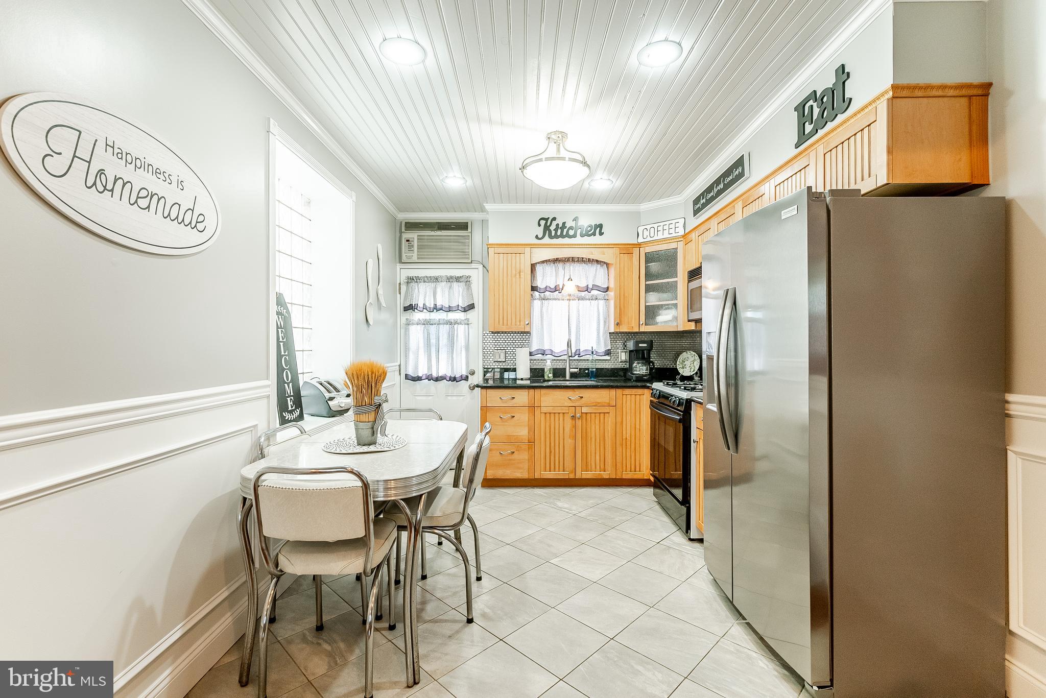 WHITMAN - Residential