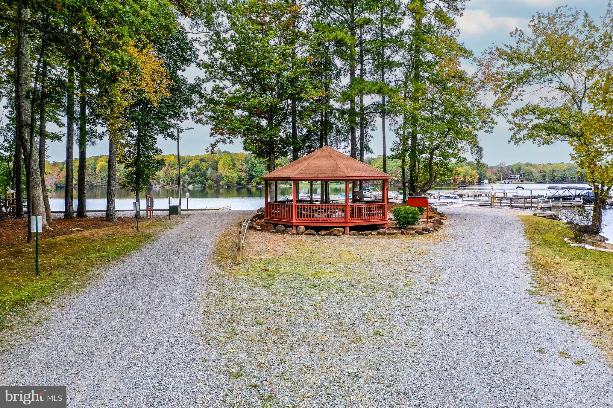 JERDONE ISLAND - Residential