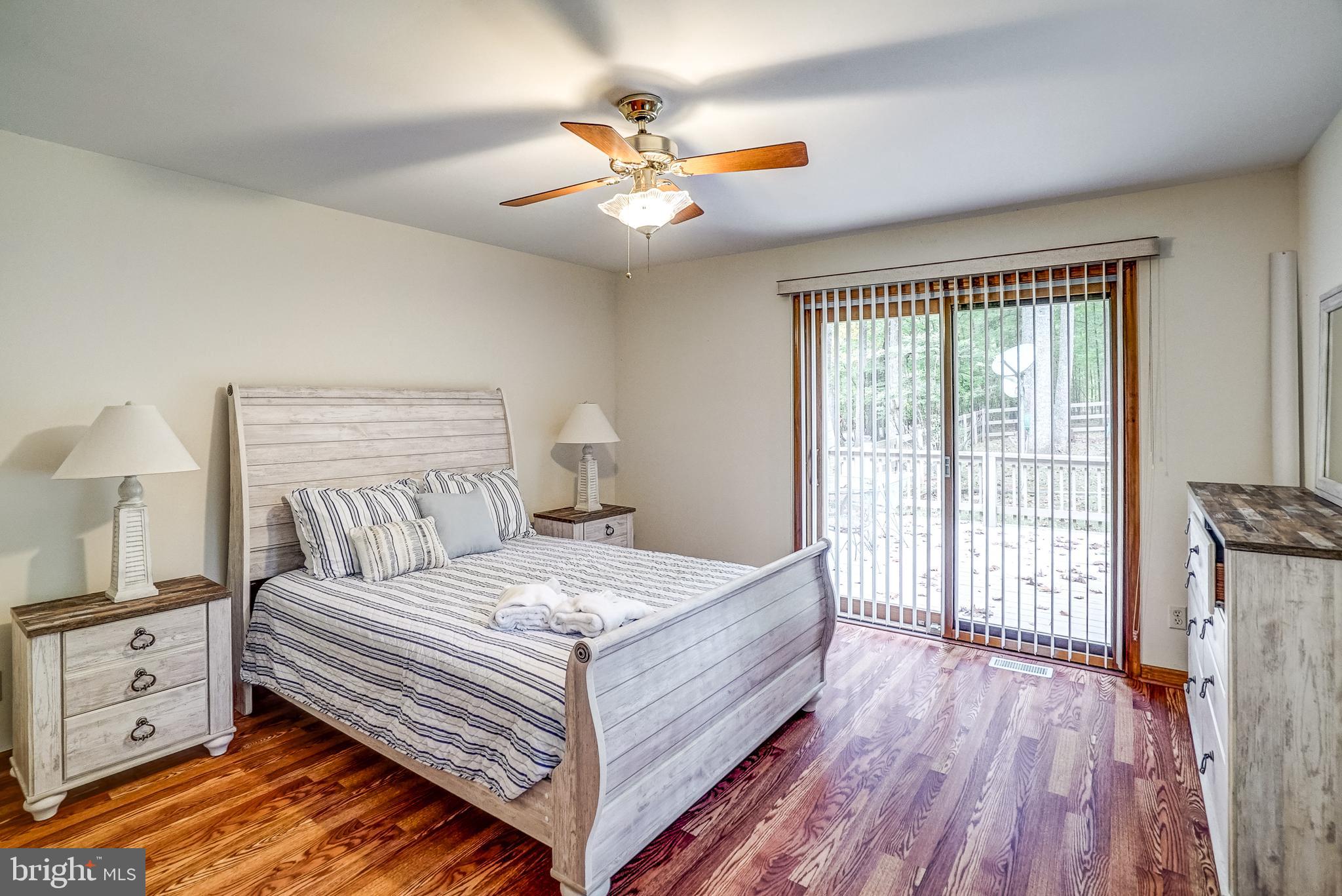 JERDONE ISLAND - Residential