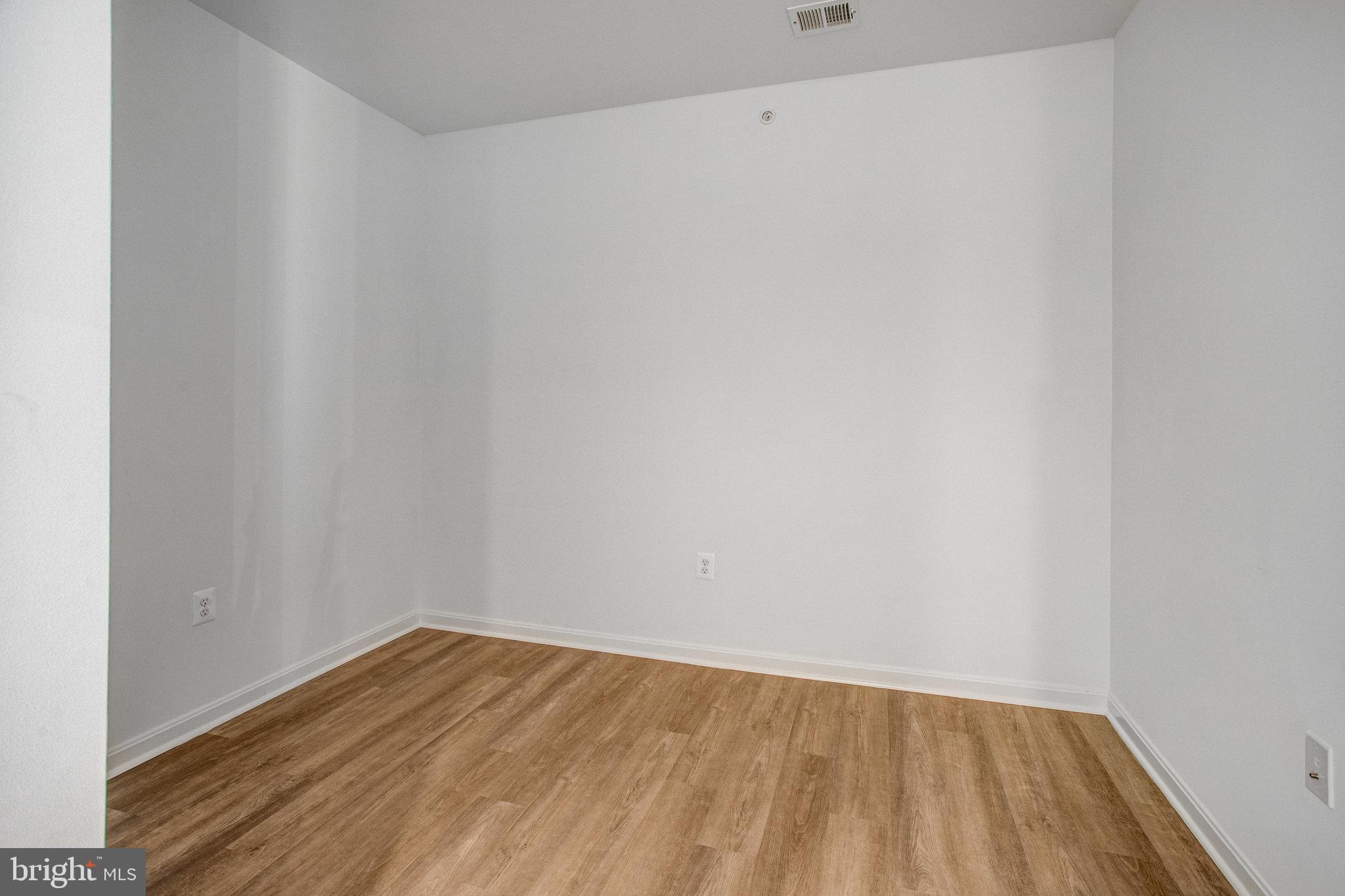 K. HOVNANIAN'S FOUR SEASONS AT VIRGINIA CROSSING - Residential