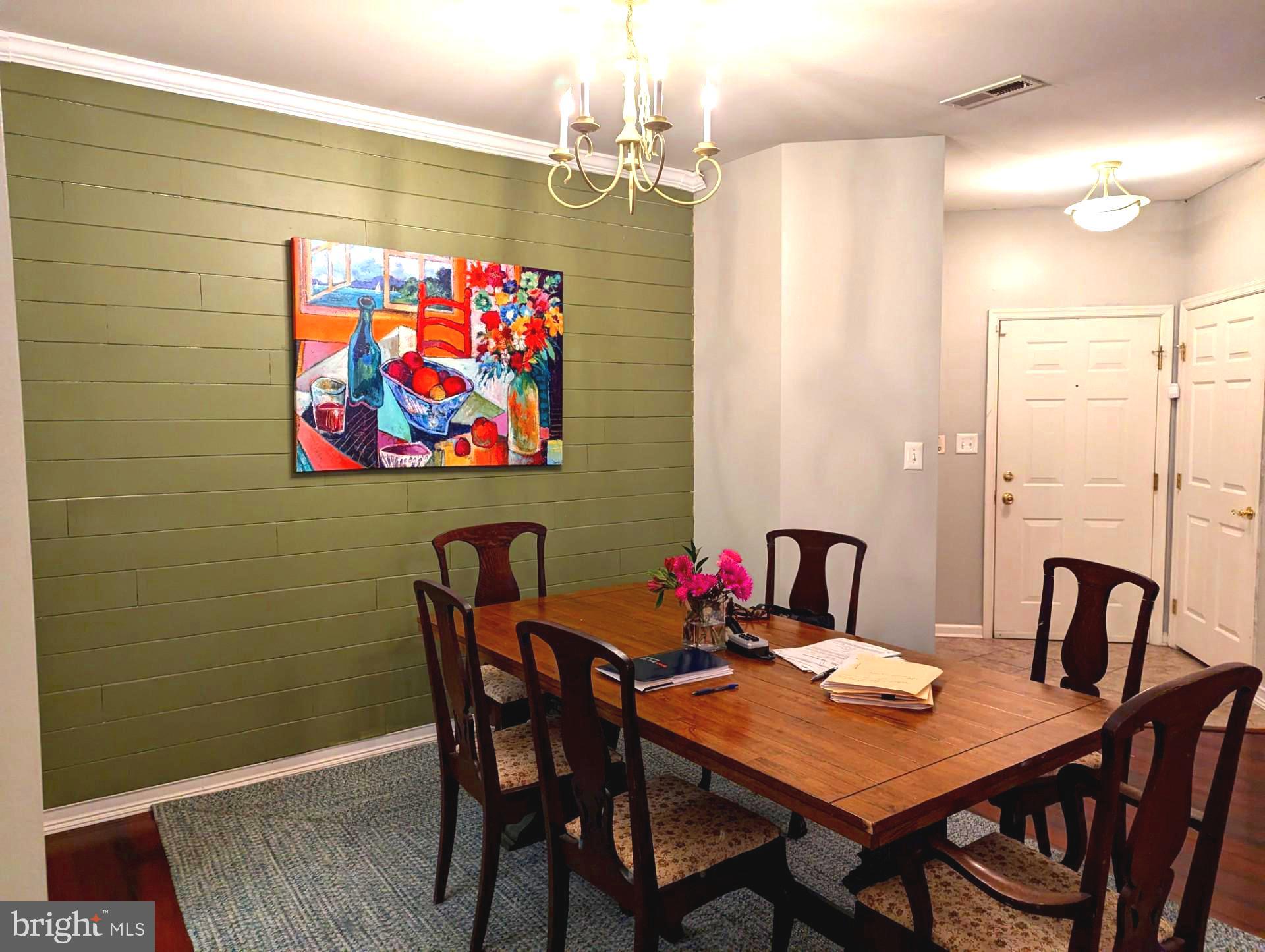 MERRITT HTS - Residential