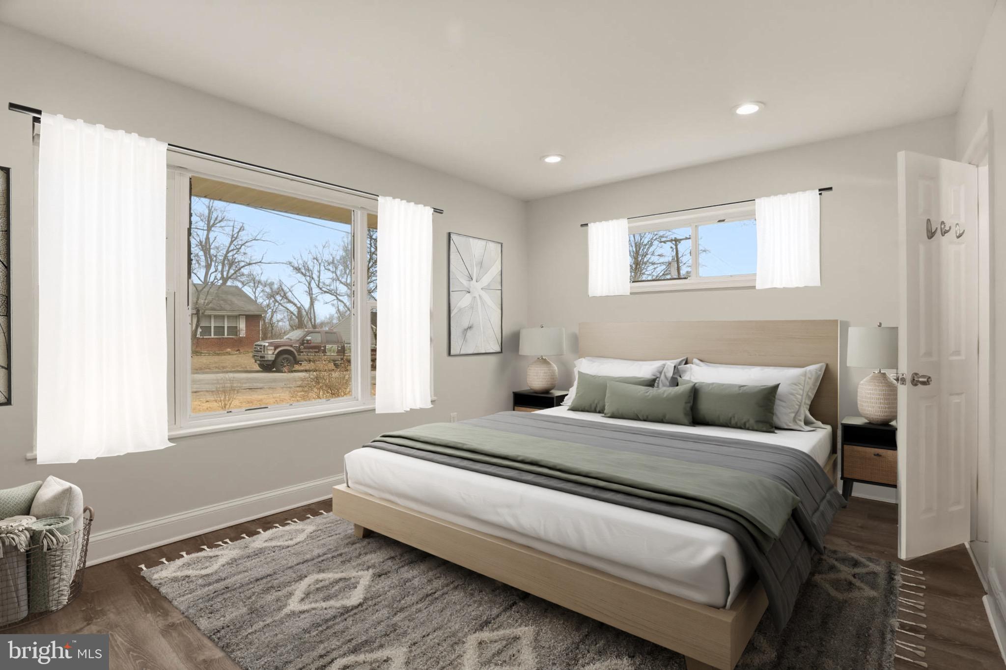 FORT WASHINGTON - Residential