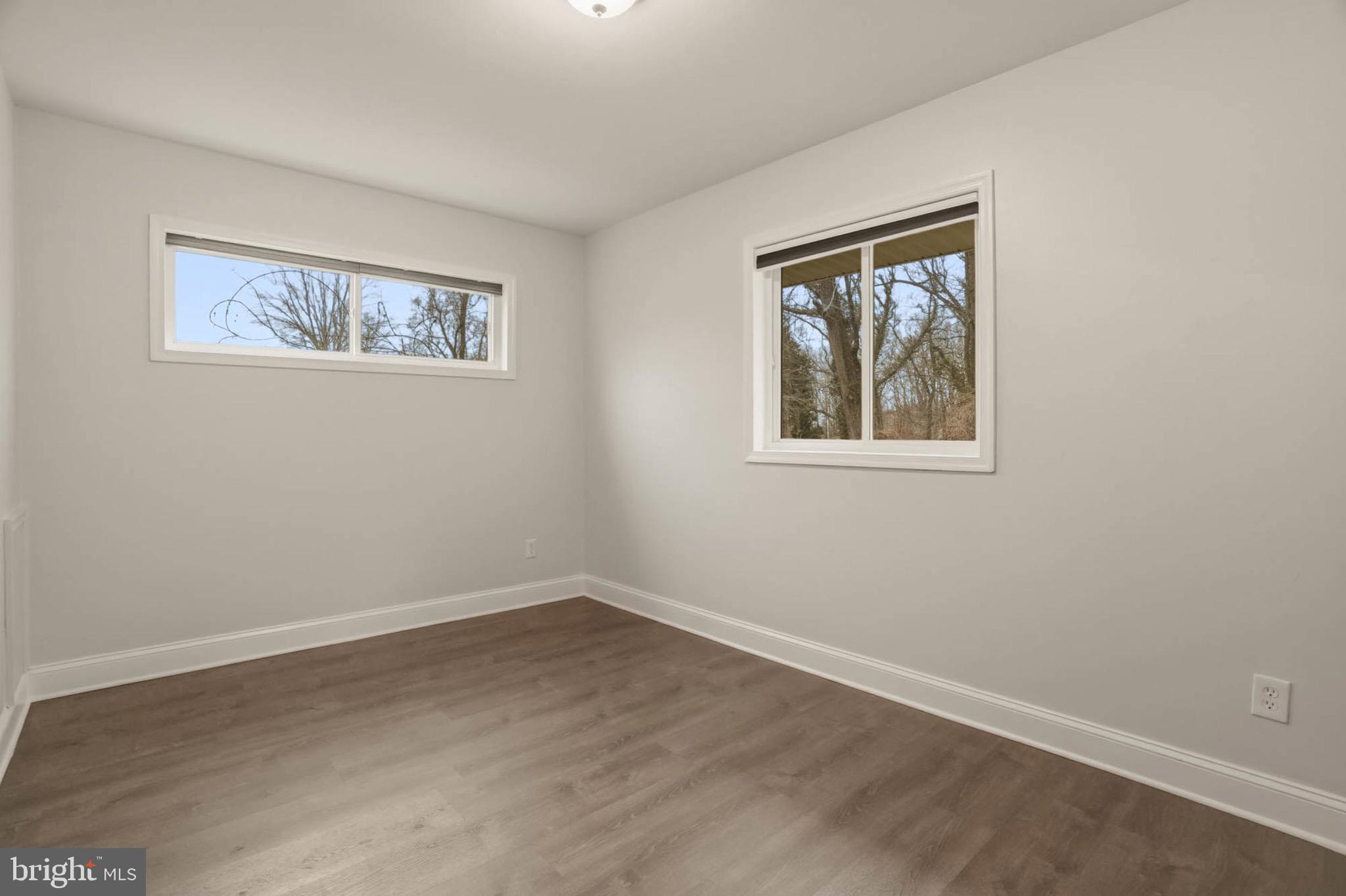 FORT WASHINGTON - Residential