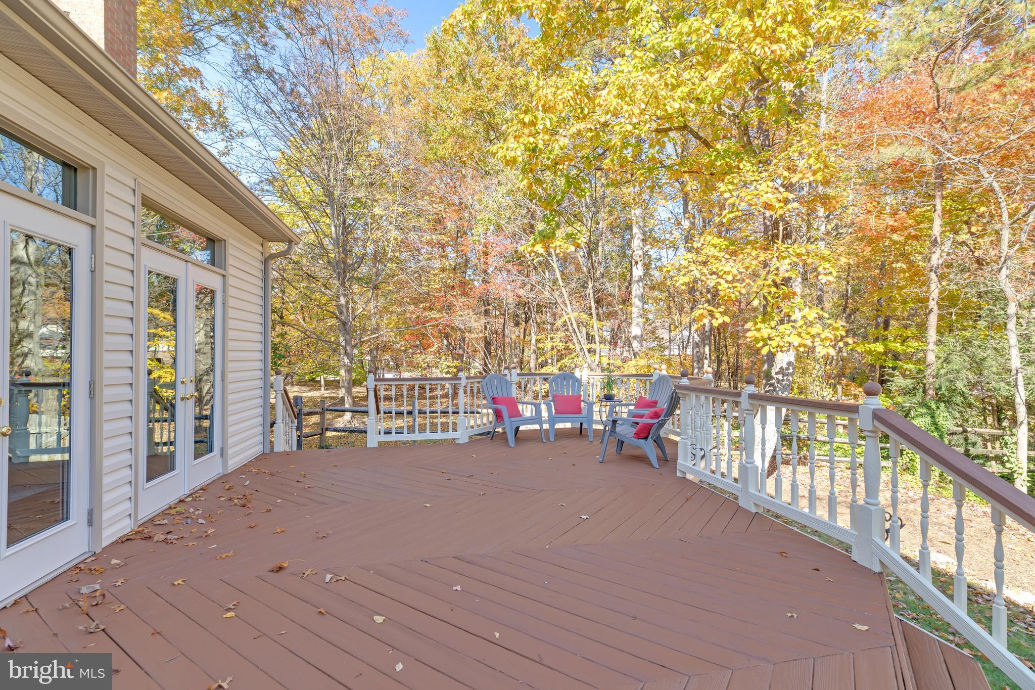 CROSSPOINTE - Residential