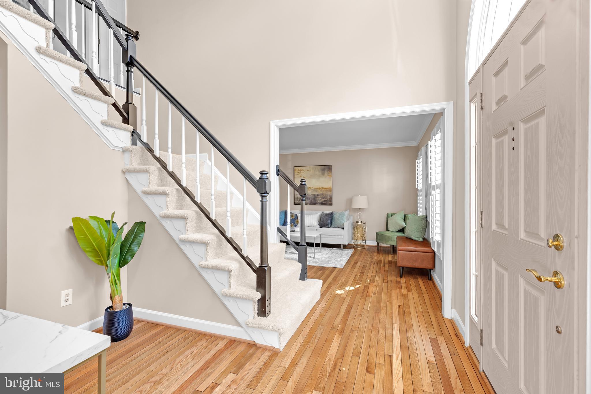 CROSSPOINTE - Residential