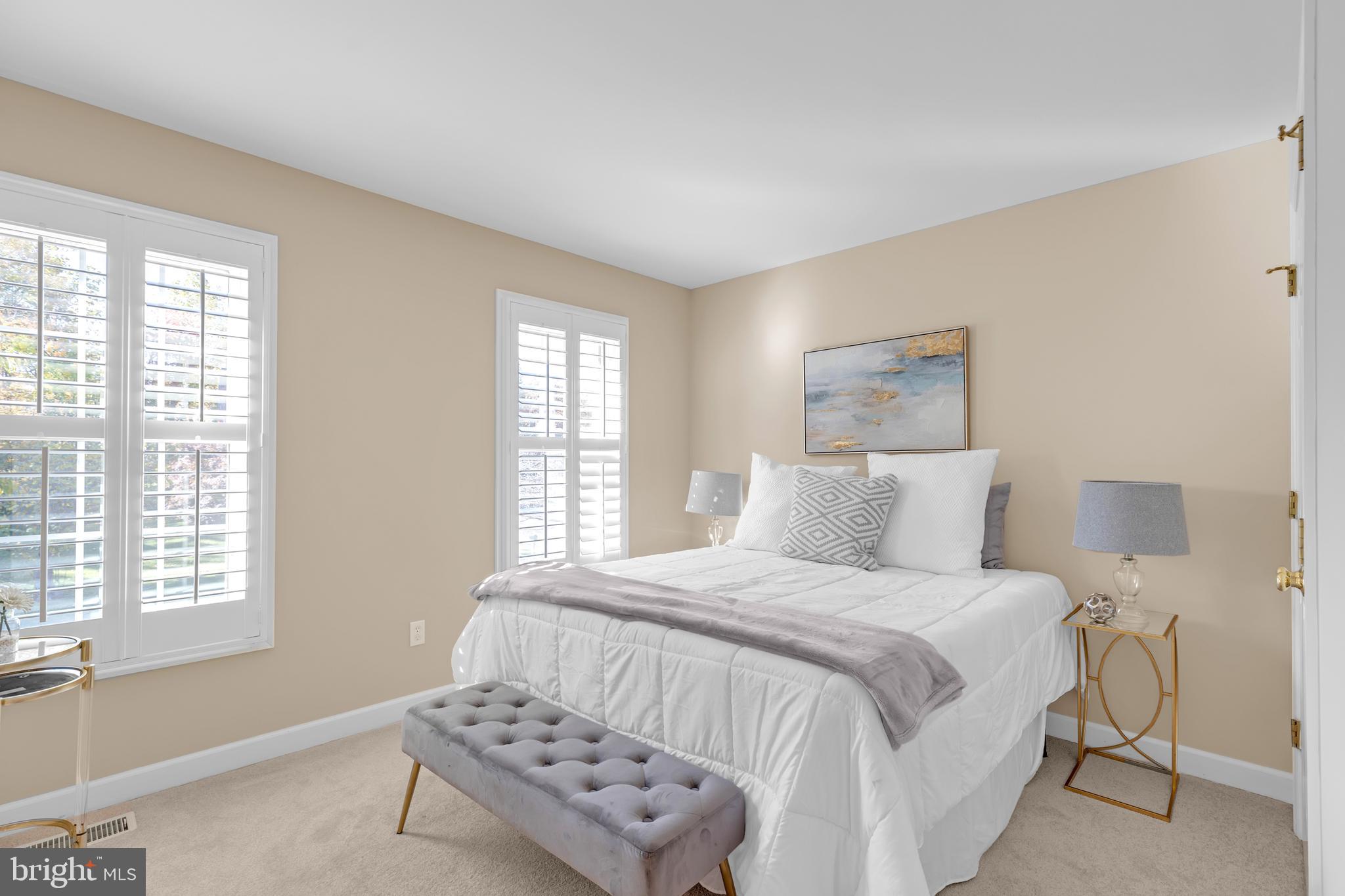 CROSSPOINTE - Residential