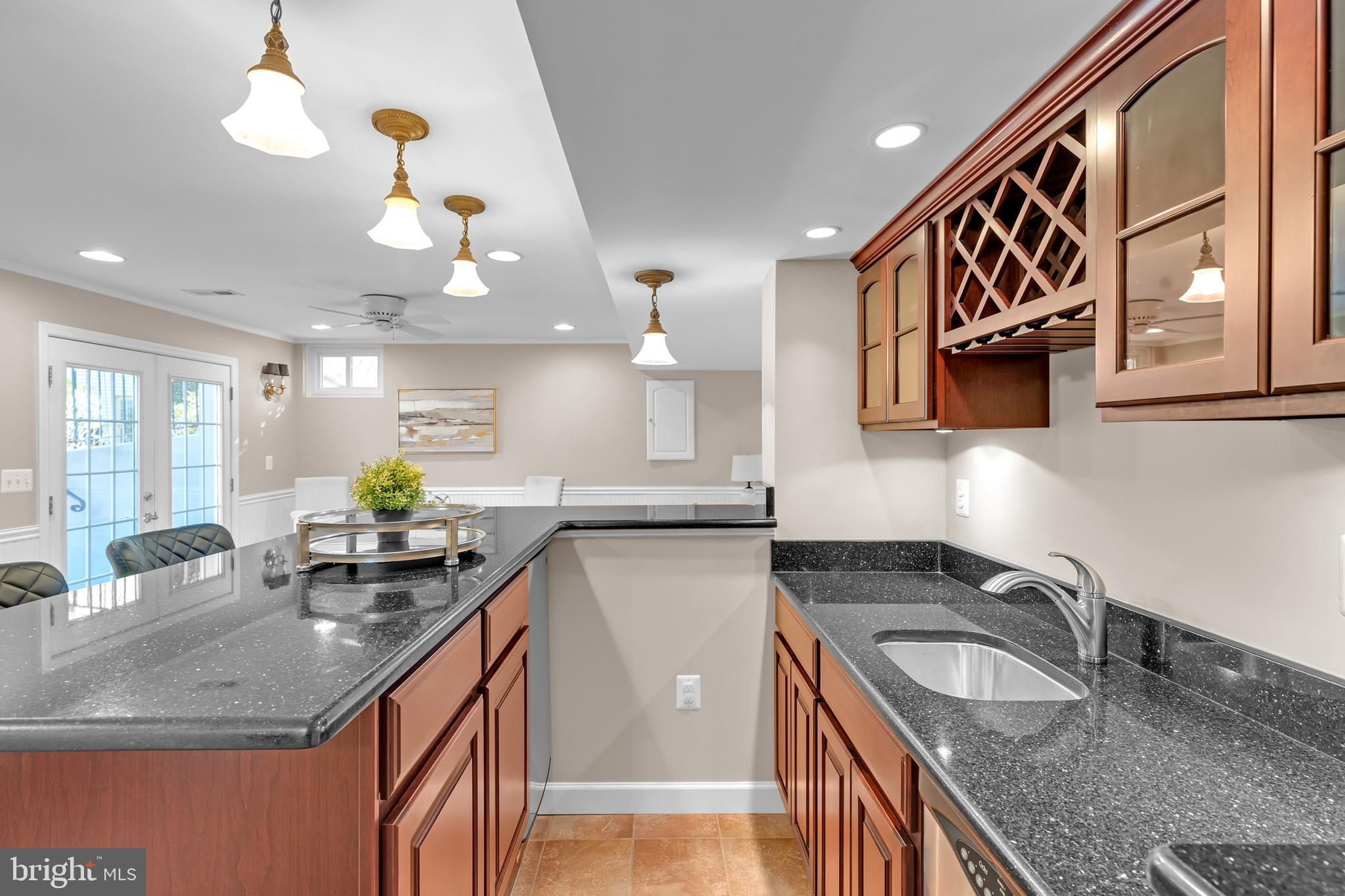 CROSSPOINTE - Residential