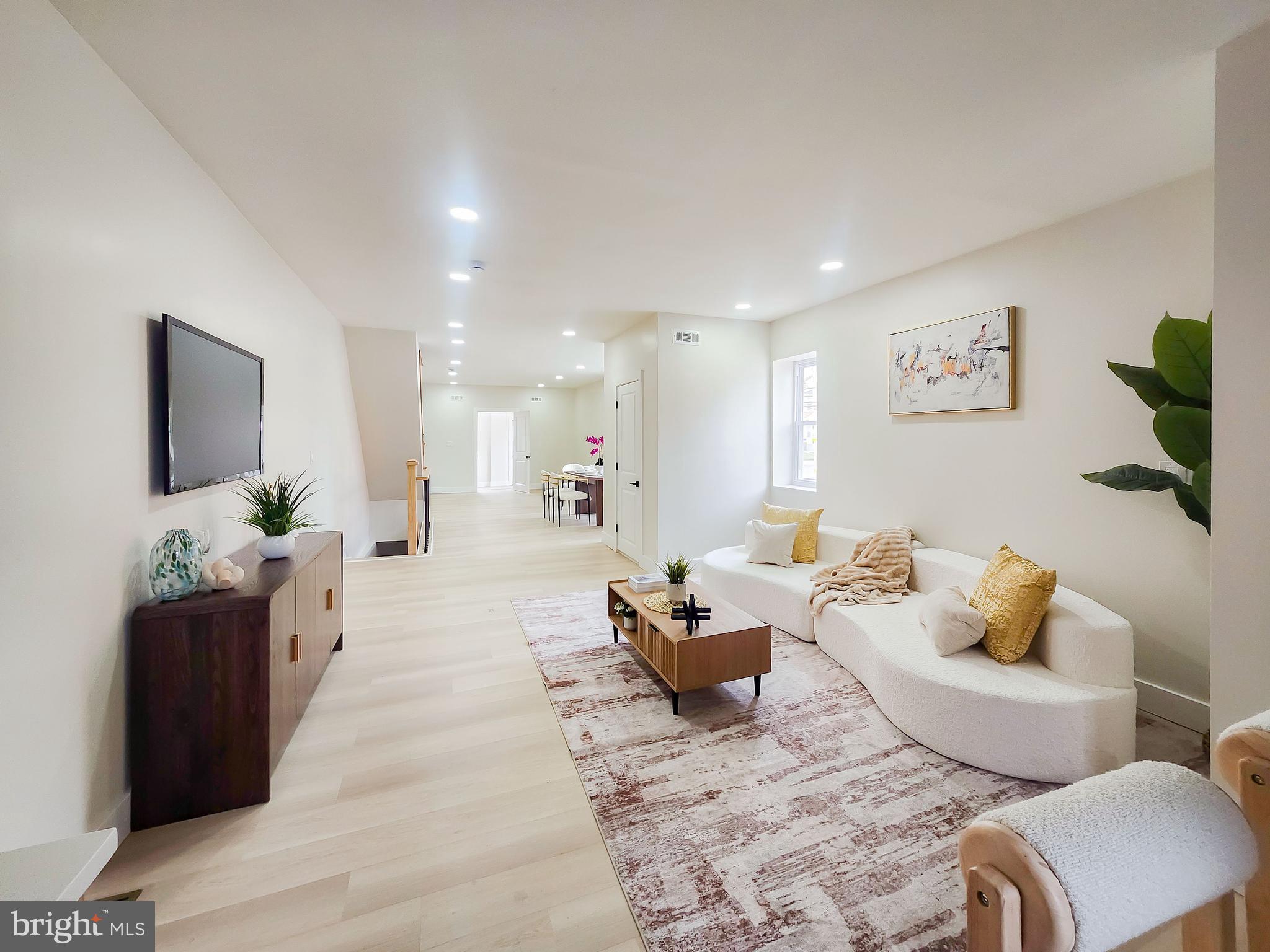 COBBS CREEK - Residential