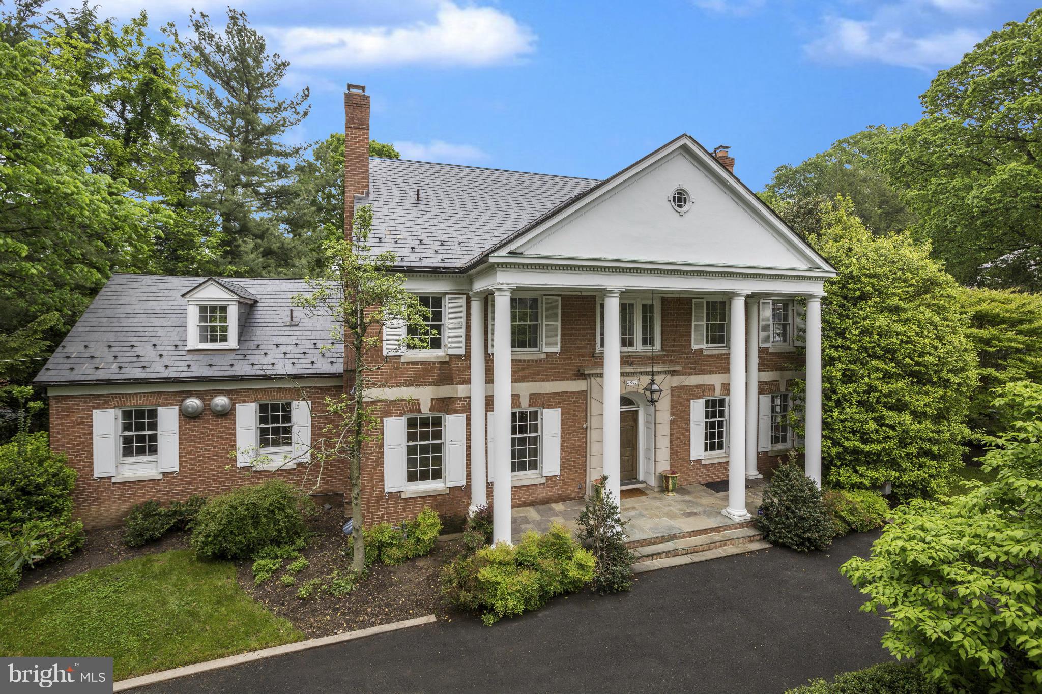 SPRING VALLEY - Residential
