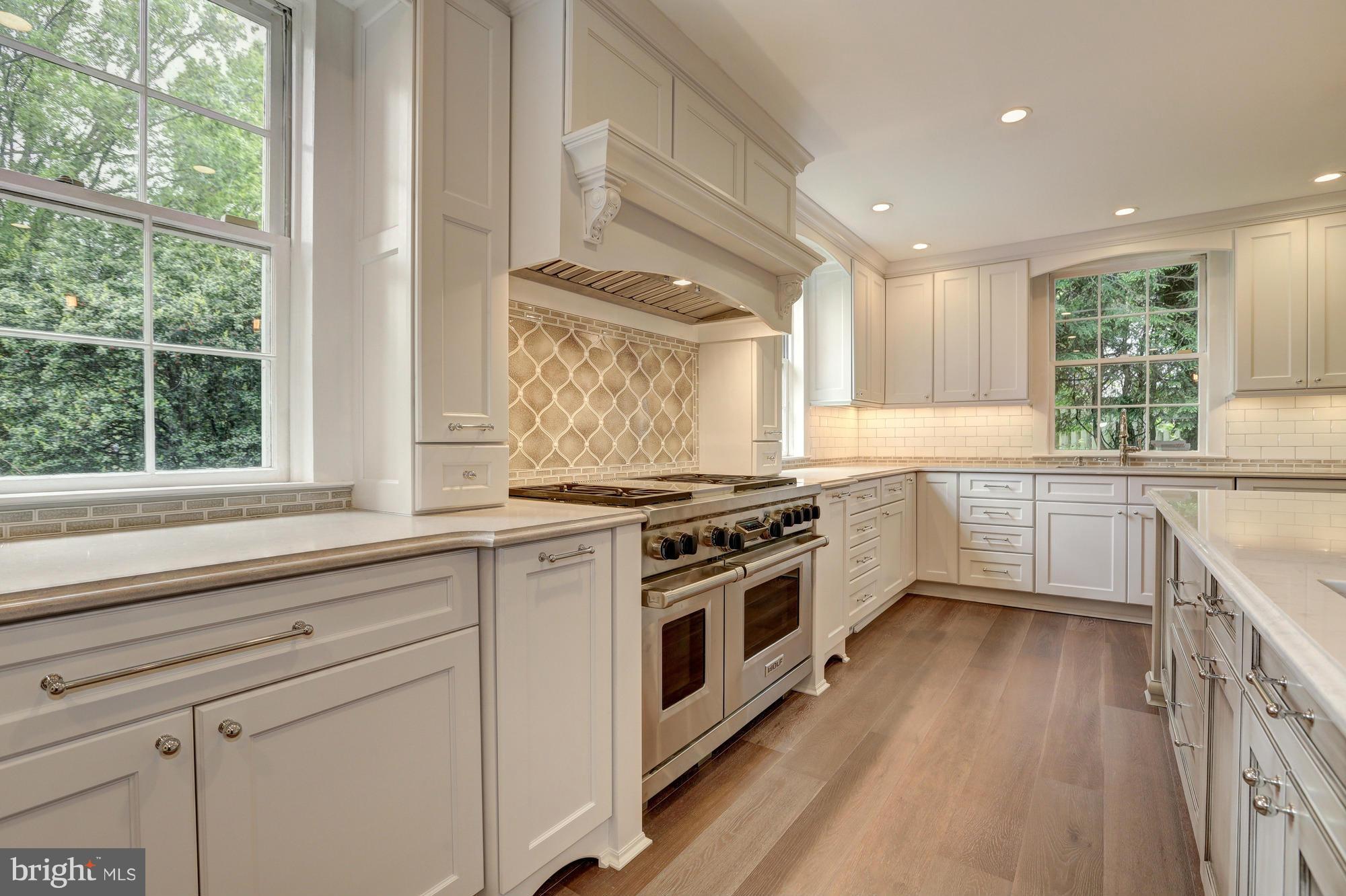 SPRING VALLEY - Residential