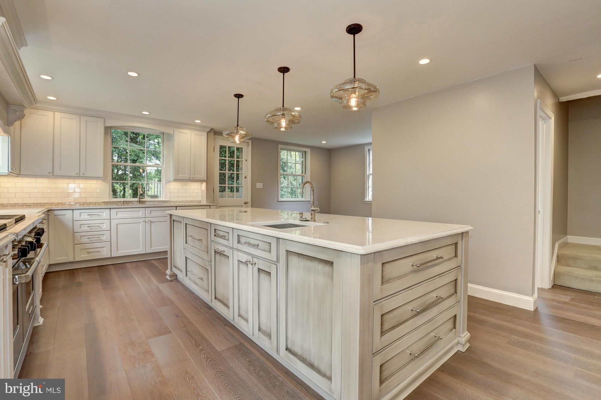 SPRING VALLEY - Residential