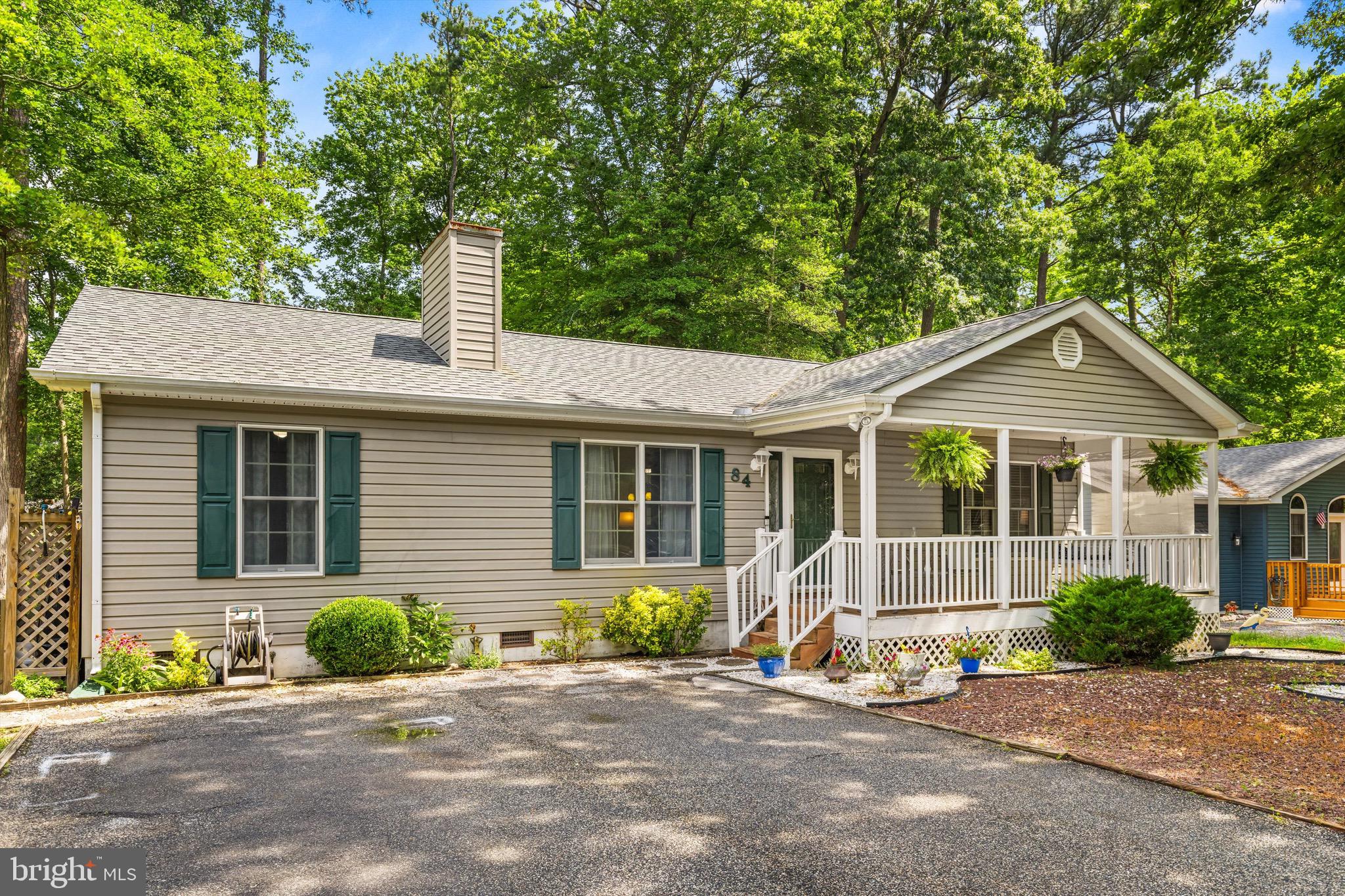 84 SEAFARER LANE