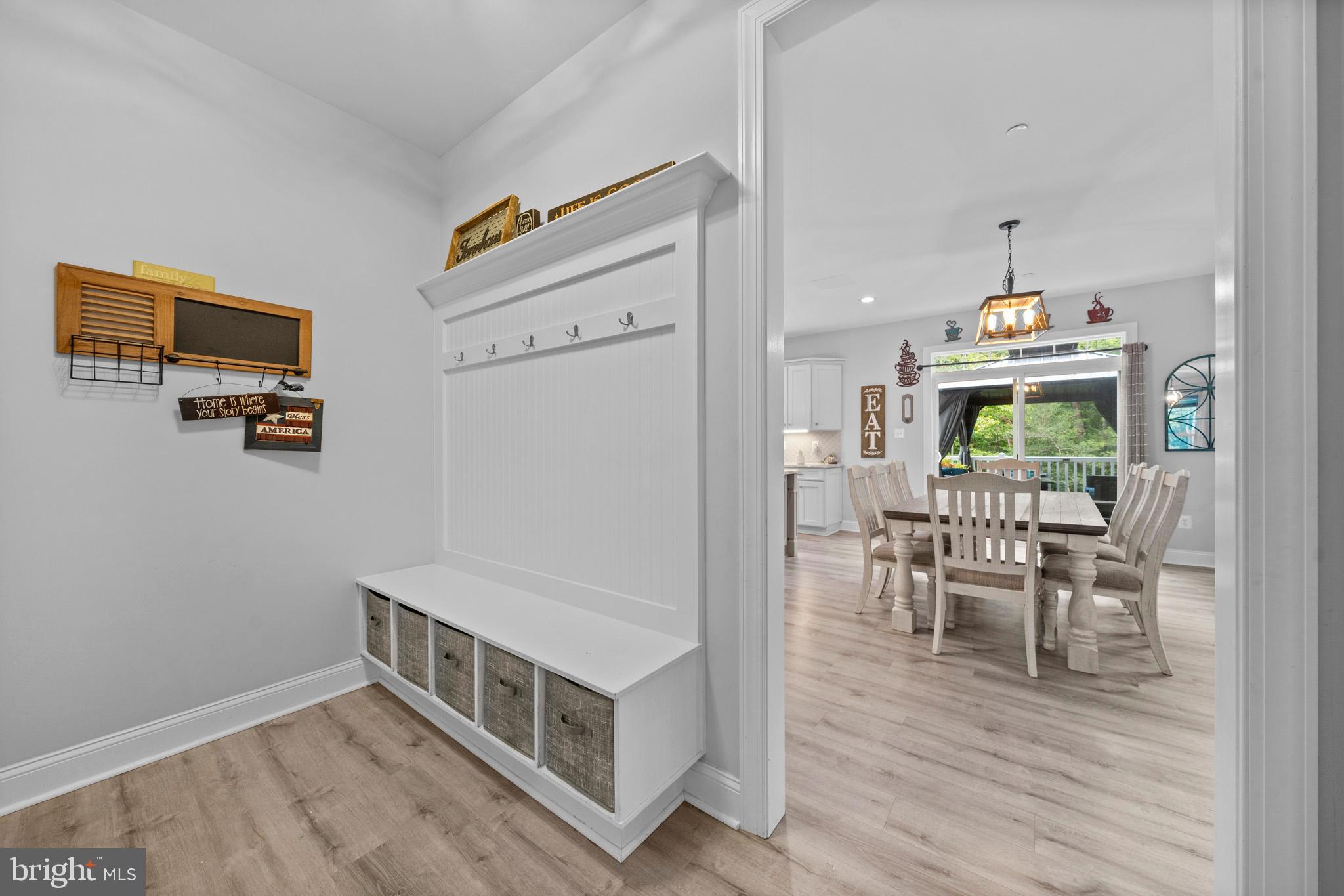 OAKLAND HALL - Residential