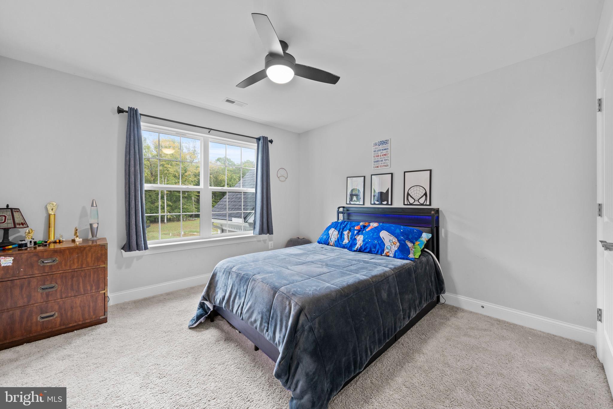 OAKLAND HALL - Residential