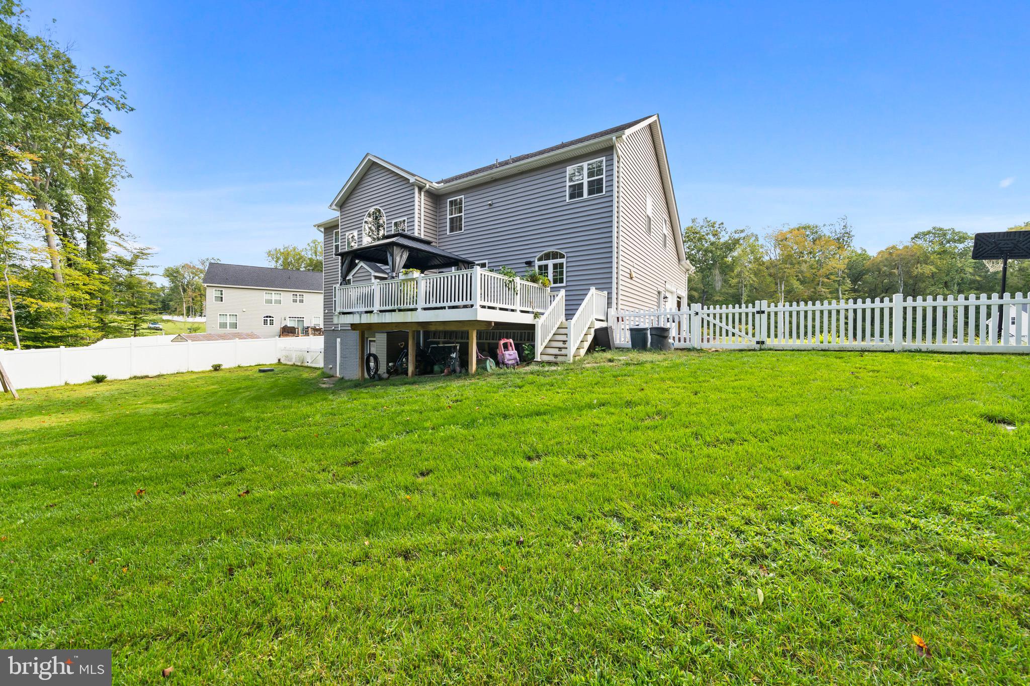 OAKLAND HALL - Residential