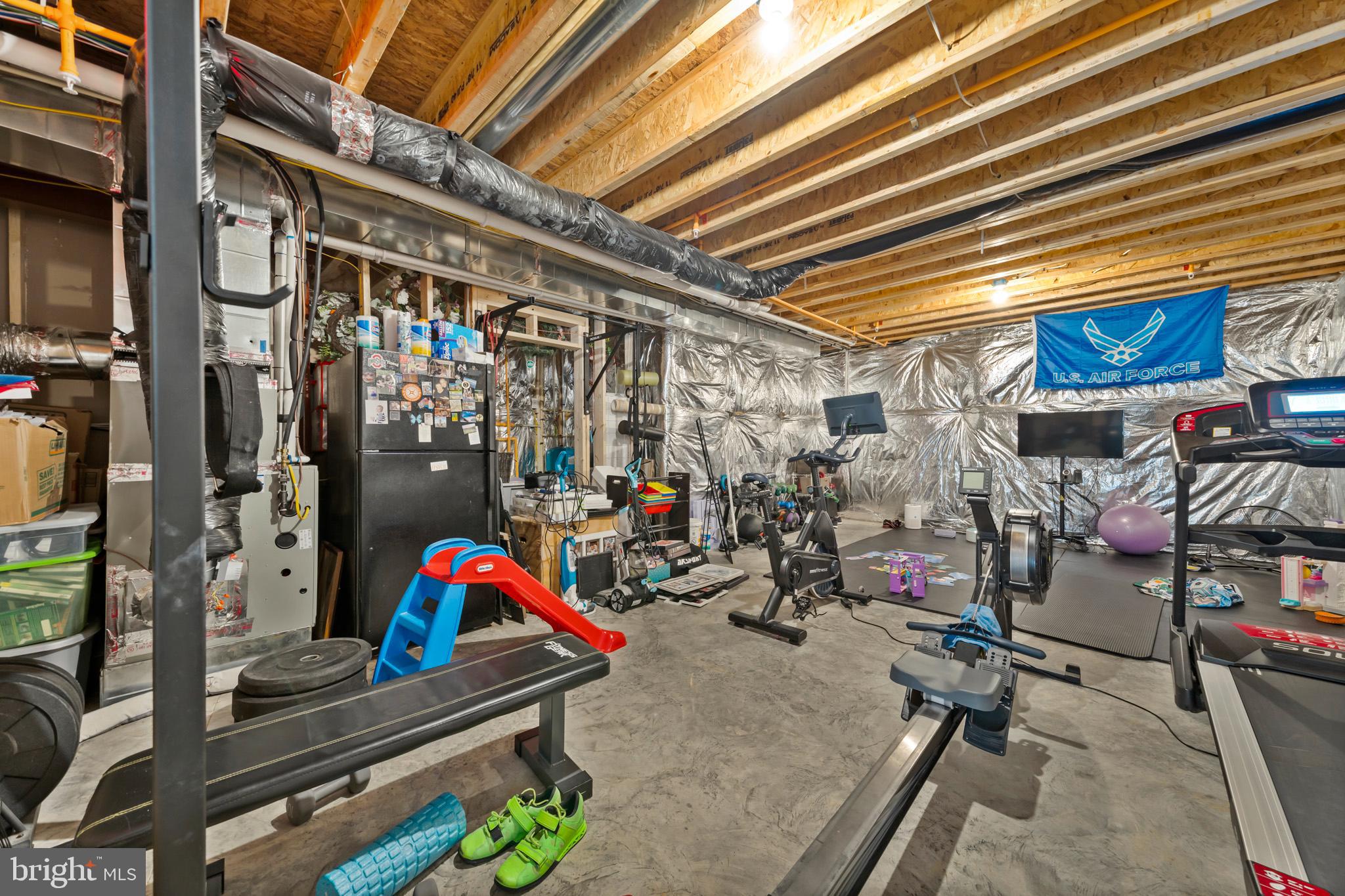 OAKLAND HALL - Residential