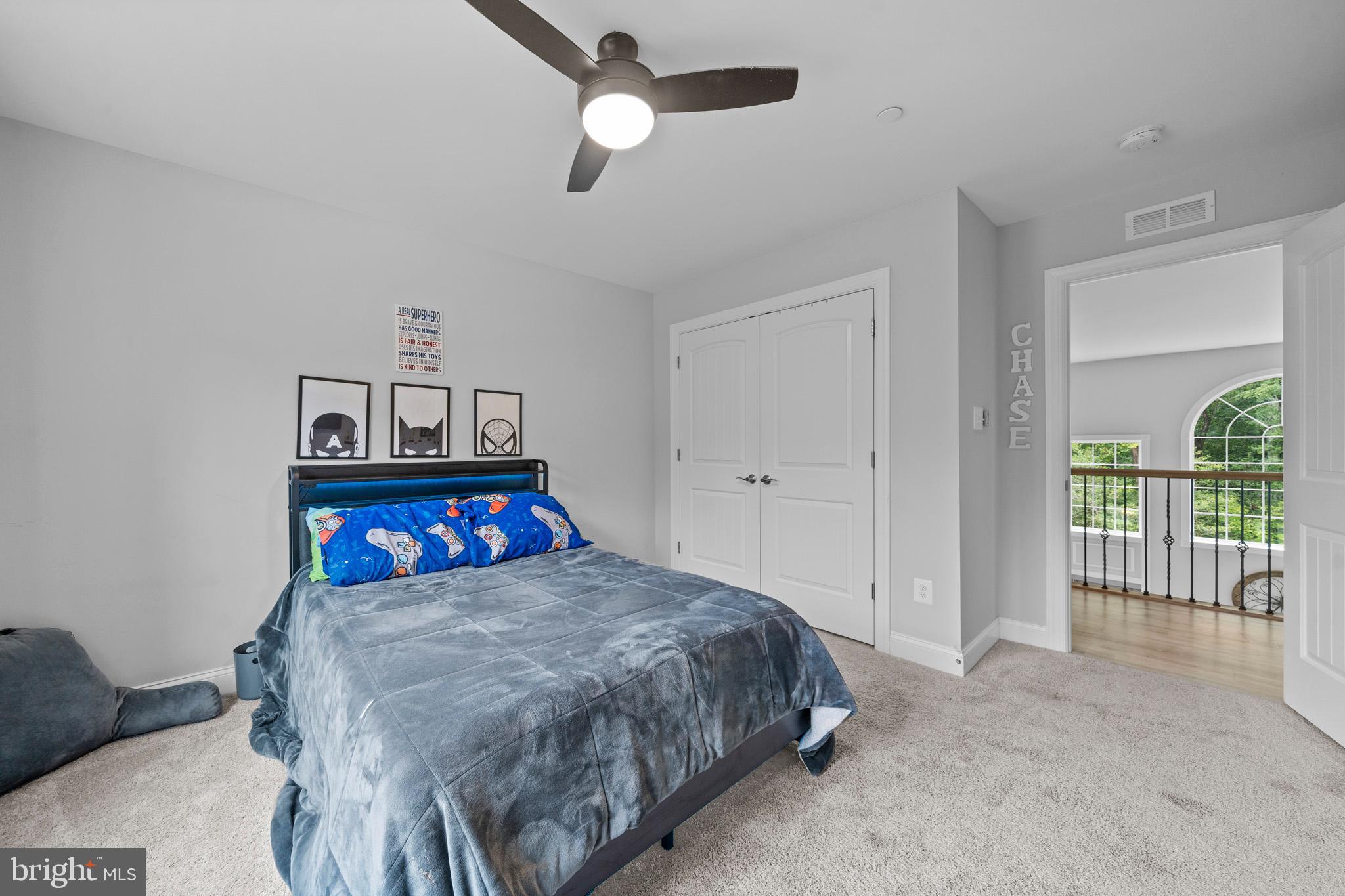 OAKLAND HALL - Residential