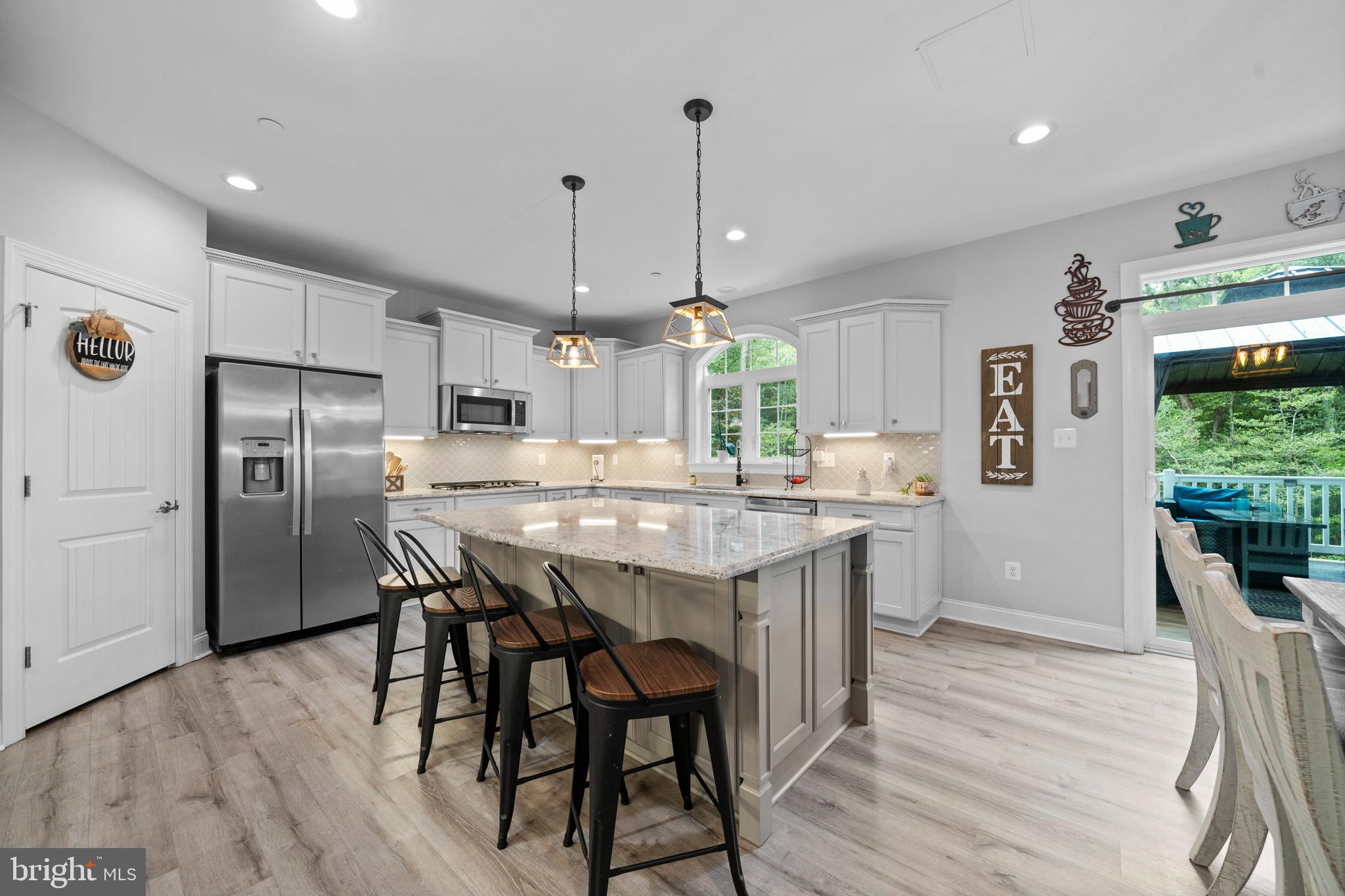 OAKLAND HALL - Residential