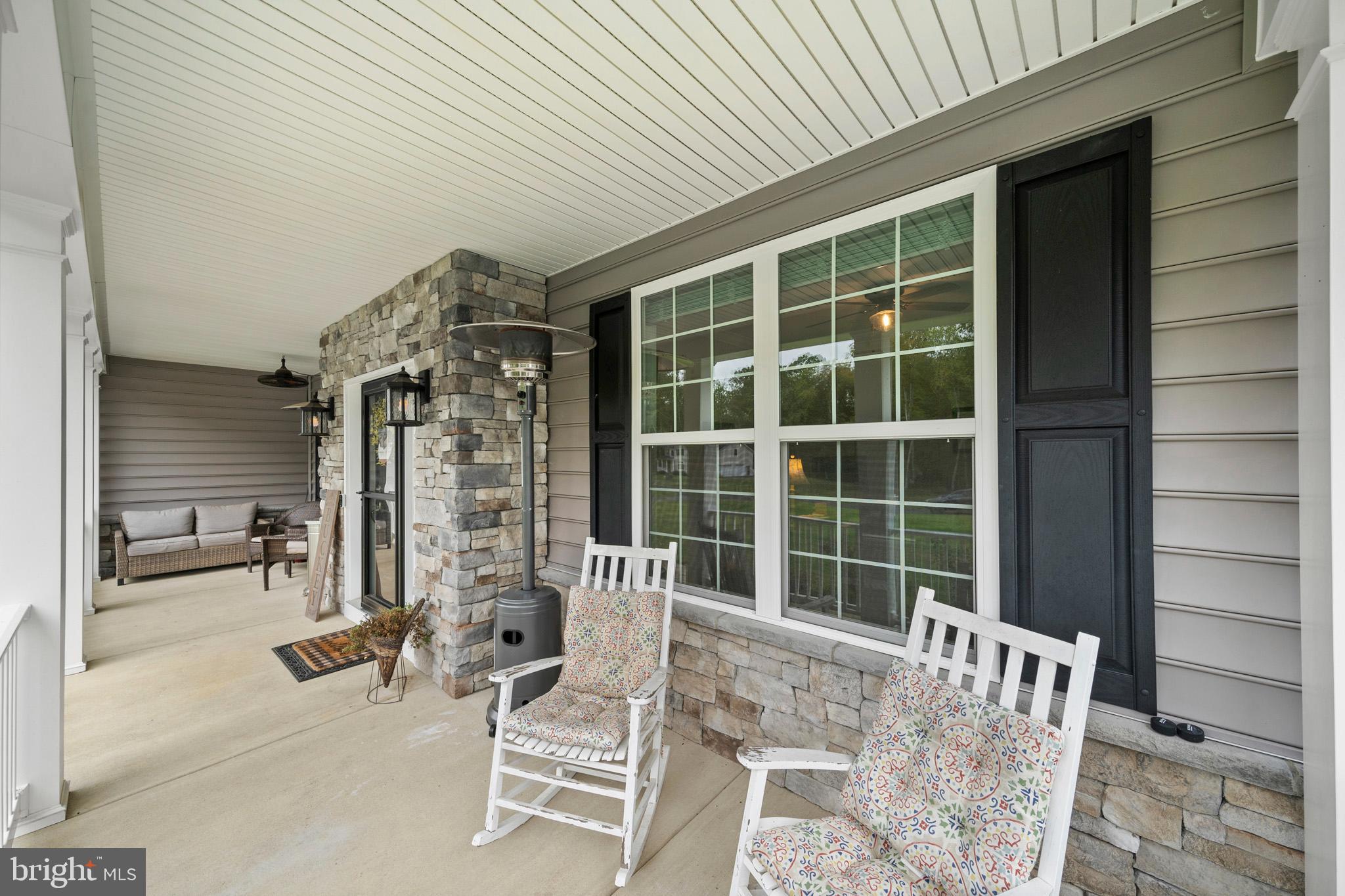 OAKLAND HALL - Residential