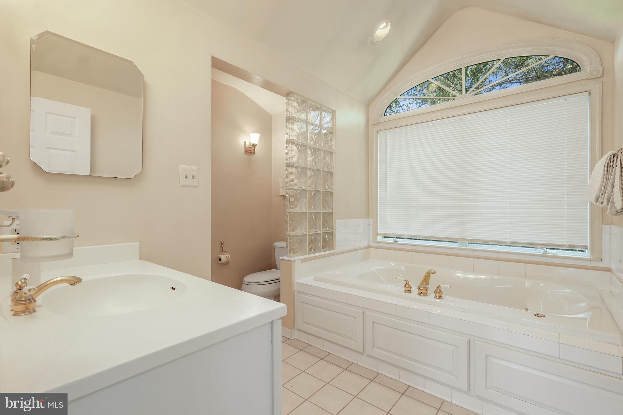 SOUTHVIEW - Residential