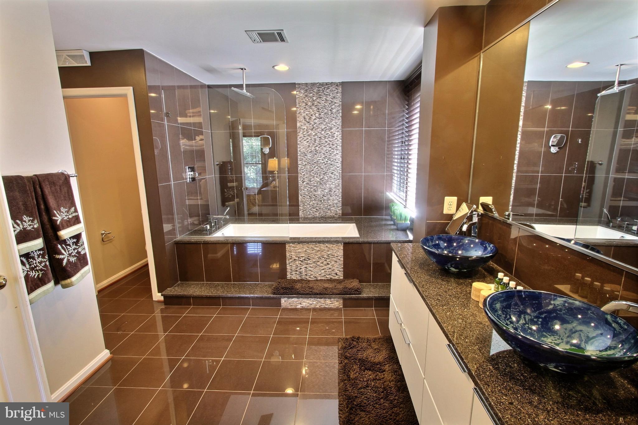 CLOPPERS MILL WEST - Residential