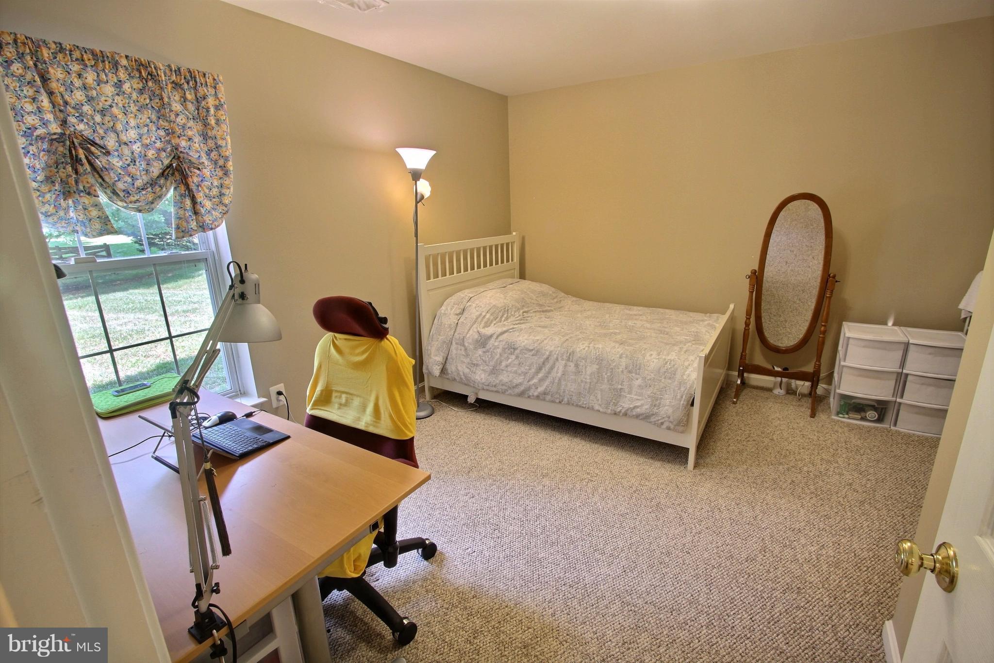 CLOPPERS MILL WEST - Residential