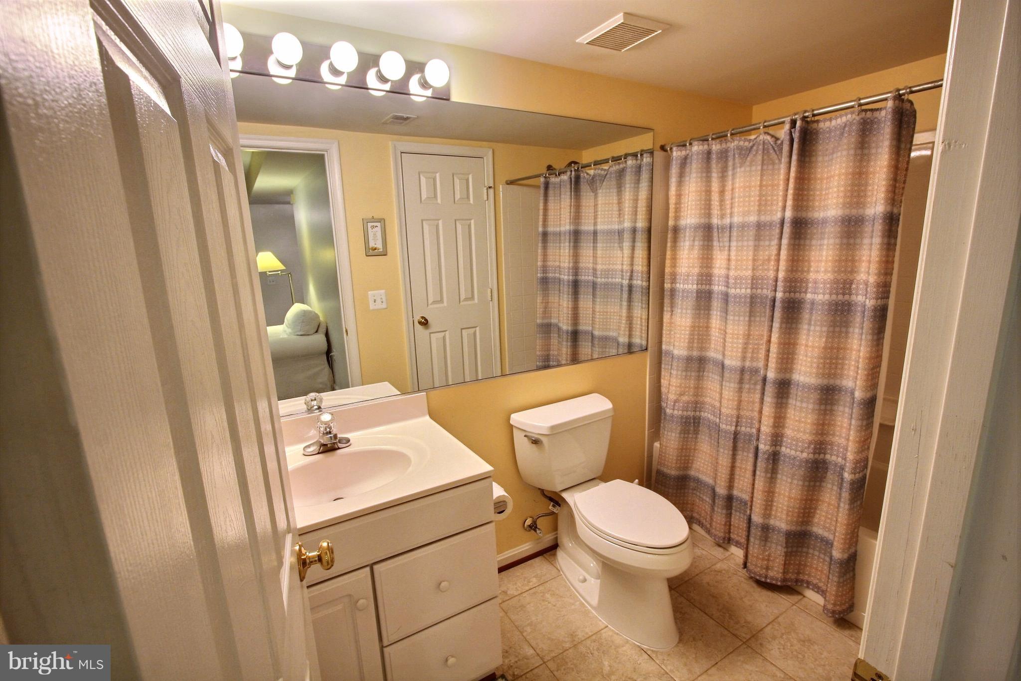 CLOPPERS MILL WEST - Residential