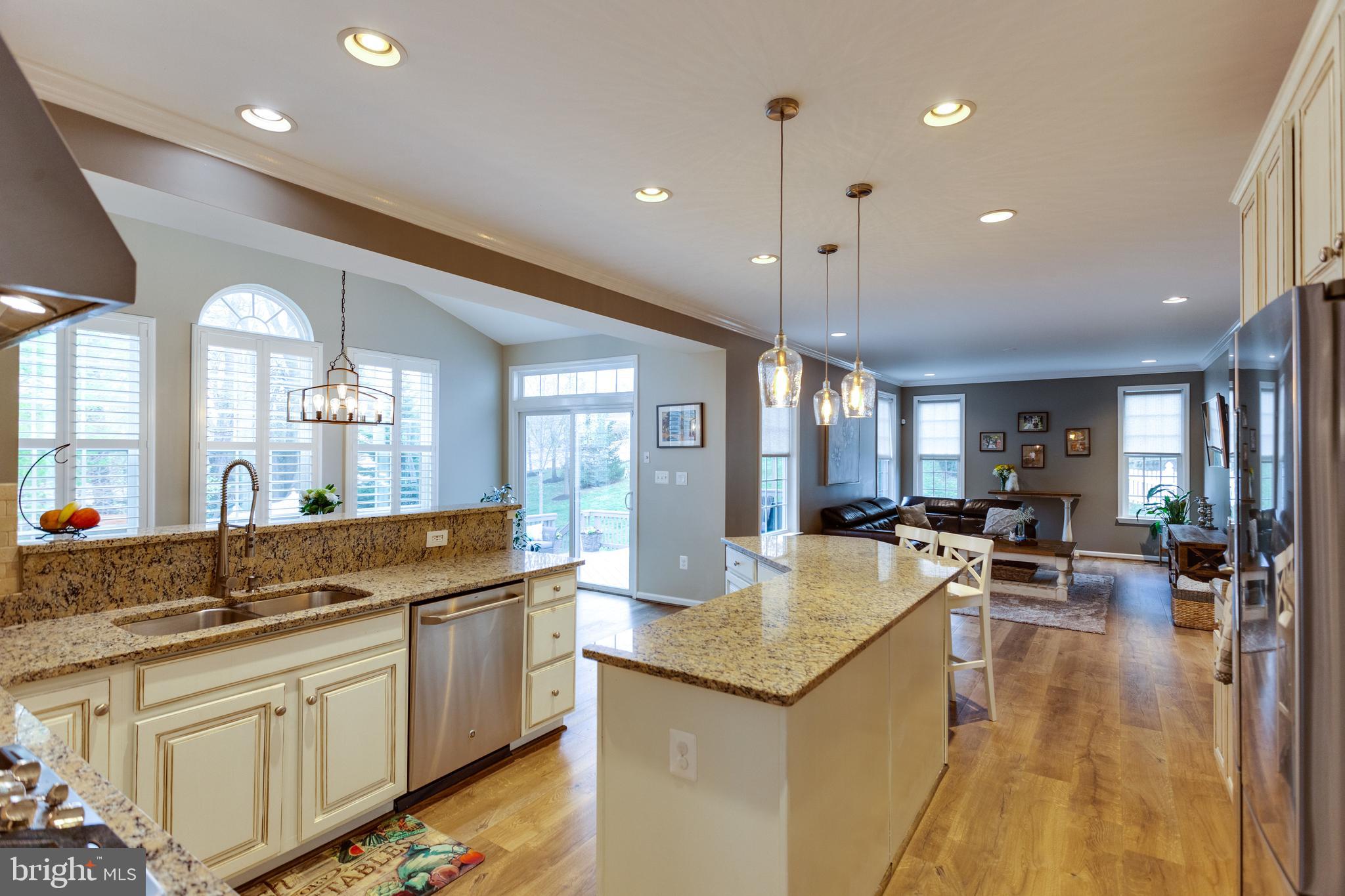 SUN UP - Residential