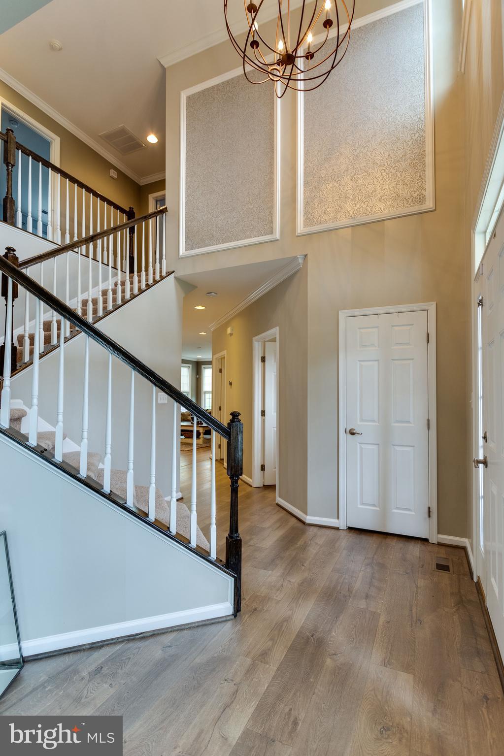 SUN UP - Residential