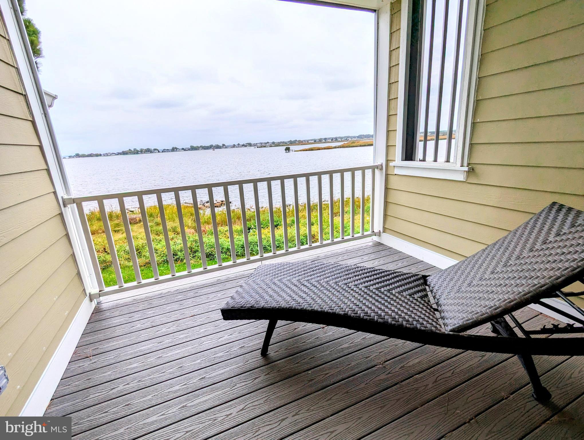 NARROWS POINTE - Residential