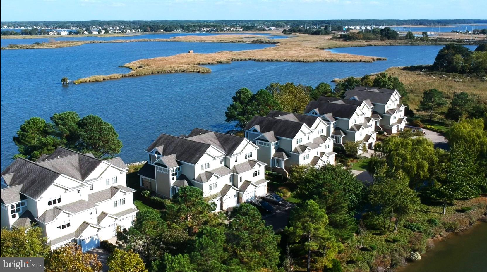 NARROWS POINTE - Residential