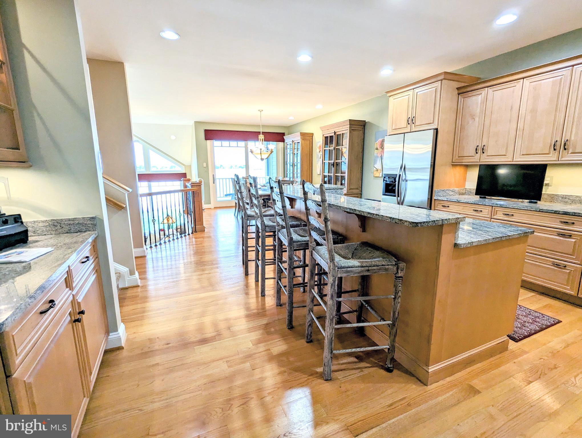 NARROWS POINTE - Residential