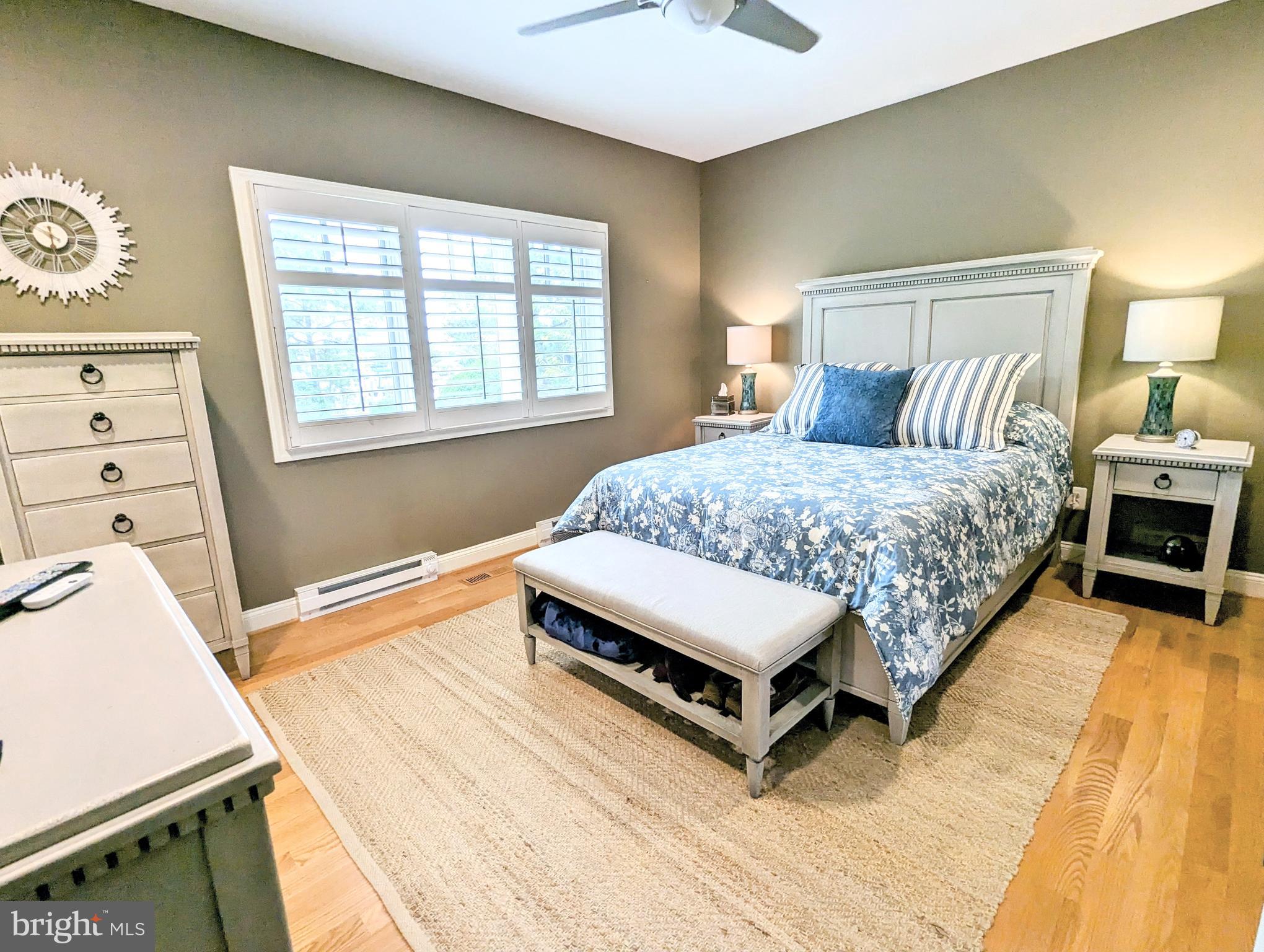 NARROWS POINTE - Residential