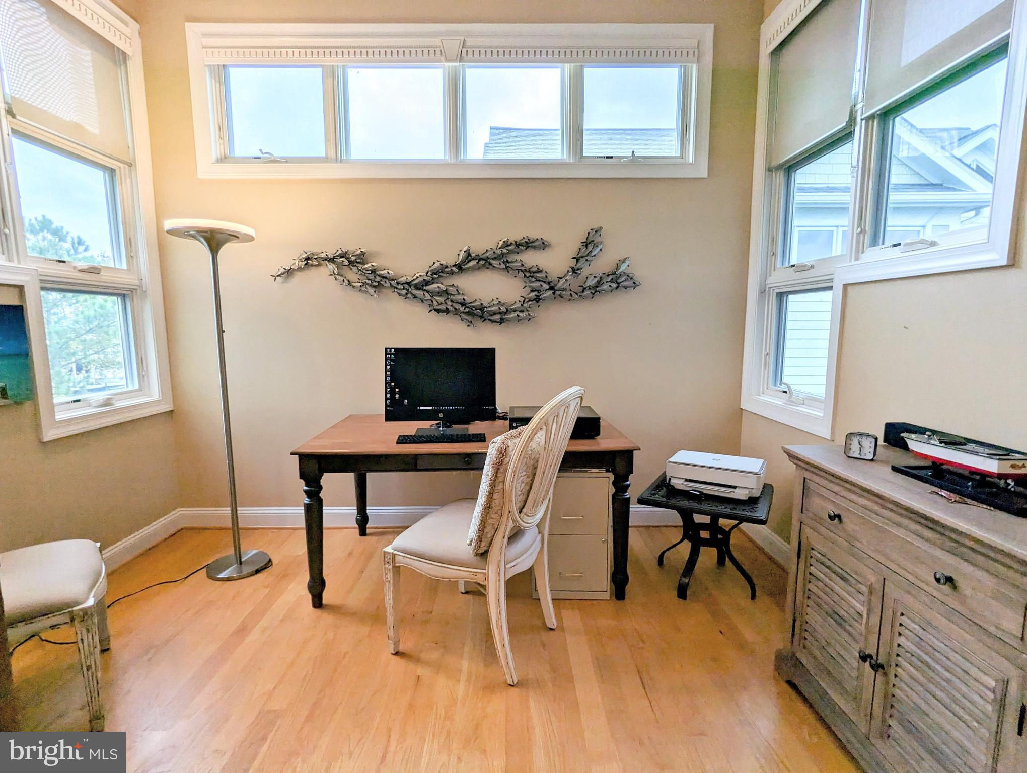 NARROWS POINTE - Residential