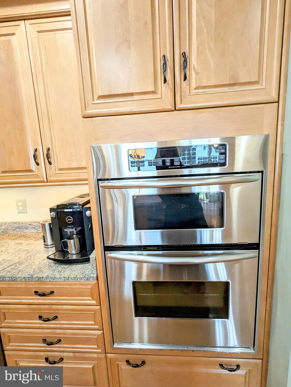 NARROWS POINTE - Residential