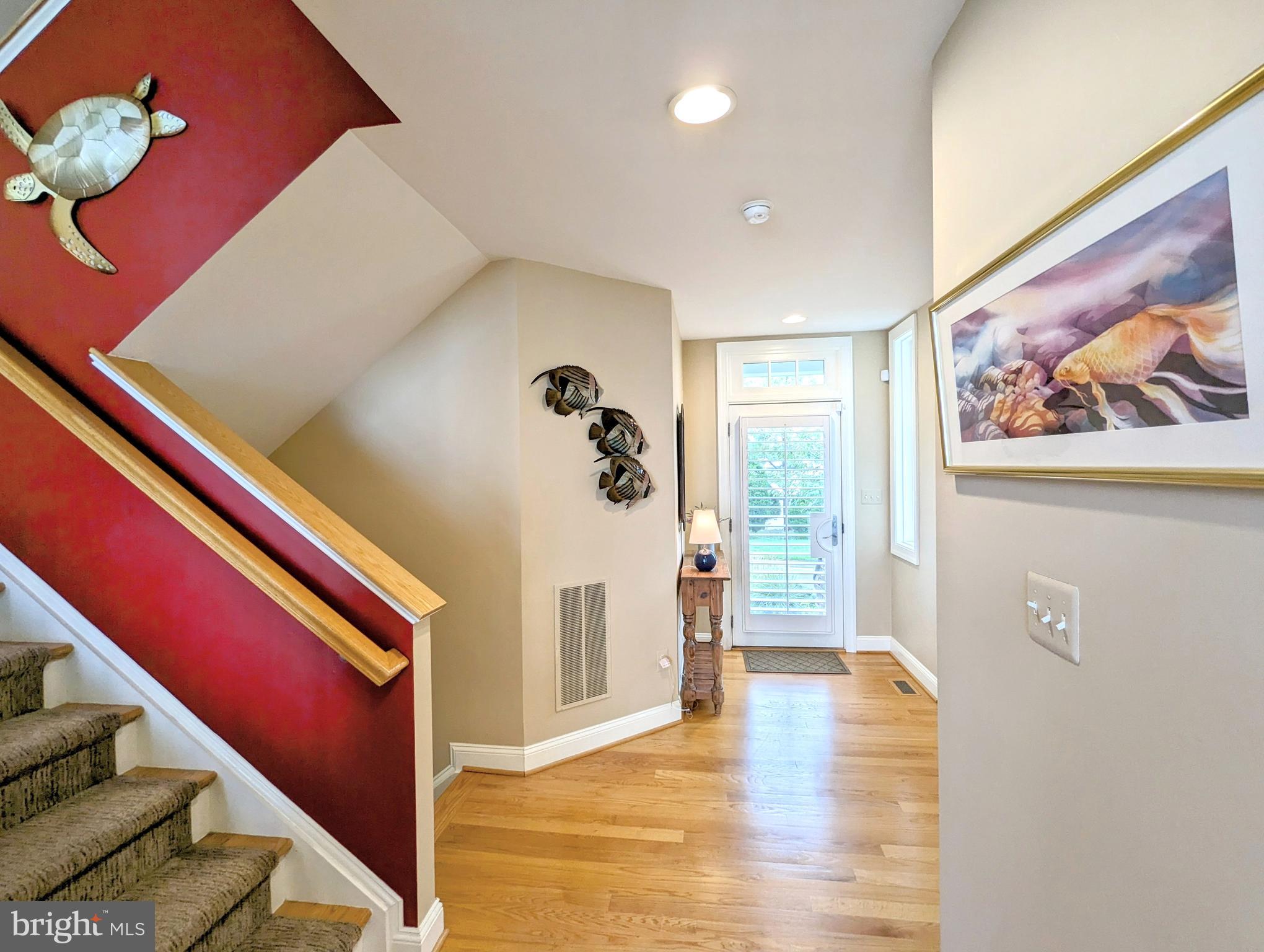 NARROWS POINTE - Residential