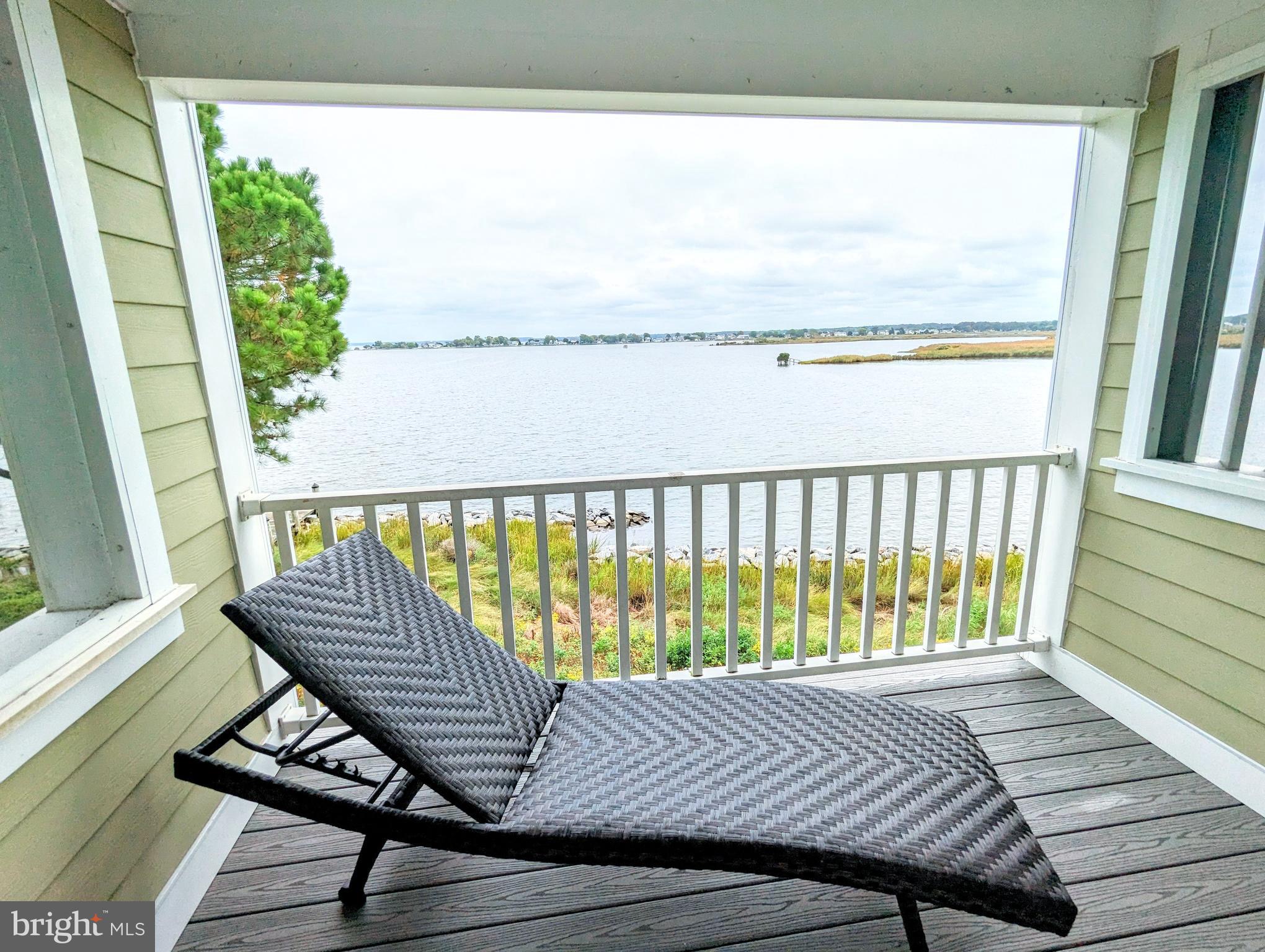 NARROWS POINTE - Residential