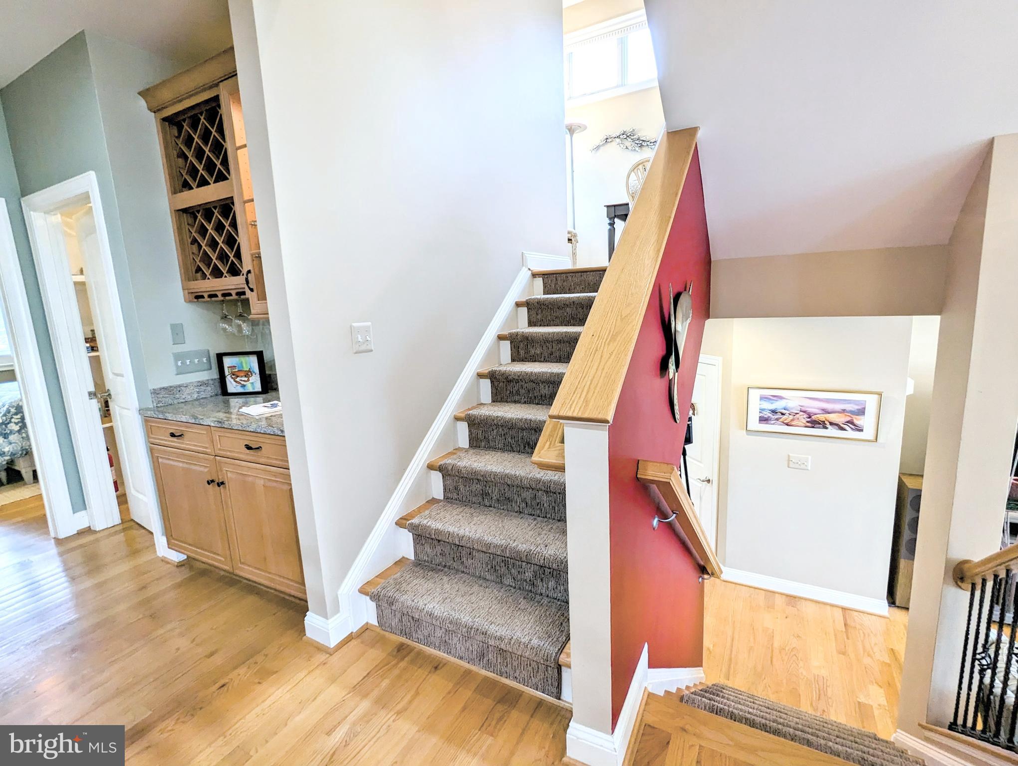 NARROWS POINTE - Residential