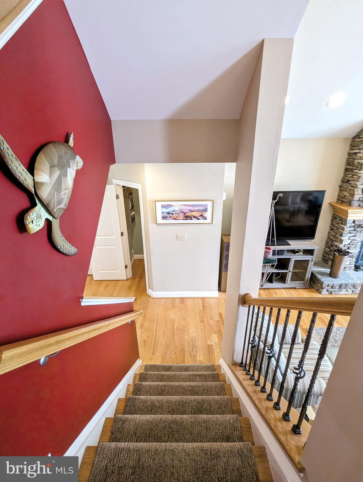 NARROWS POINTE - Residential