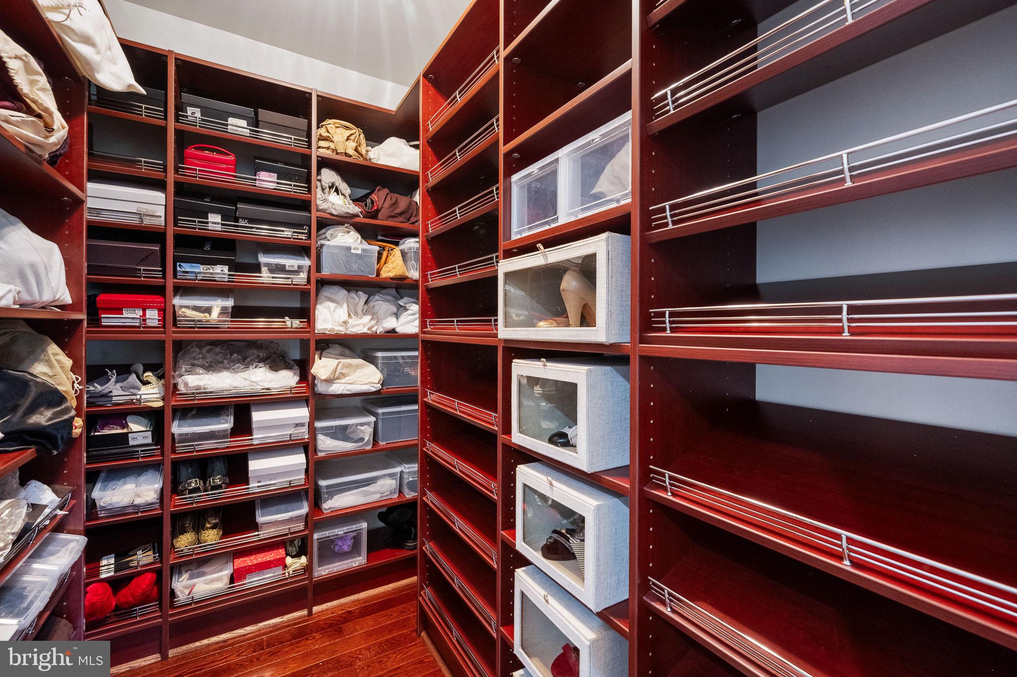 NORBECK FARM - Residential