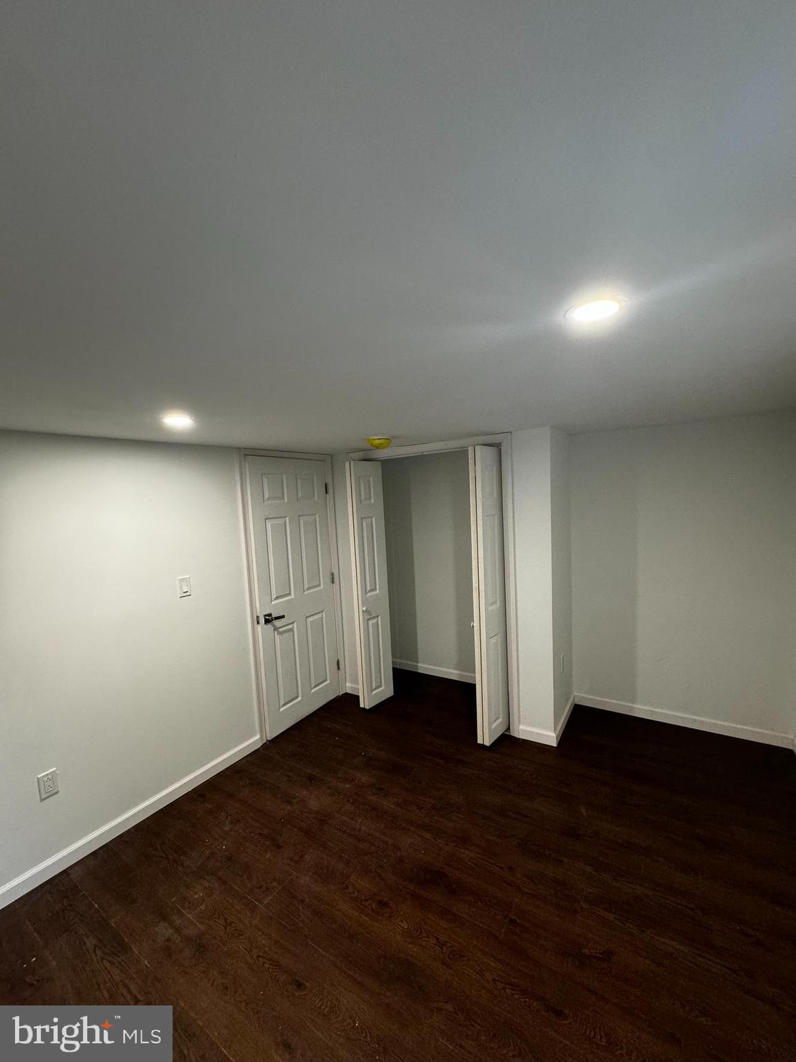 PHILADELPHIA (SOUTHWEST) - Residential Lease